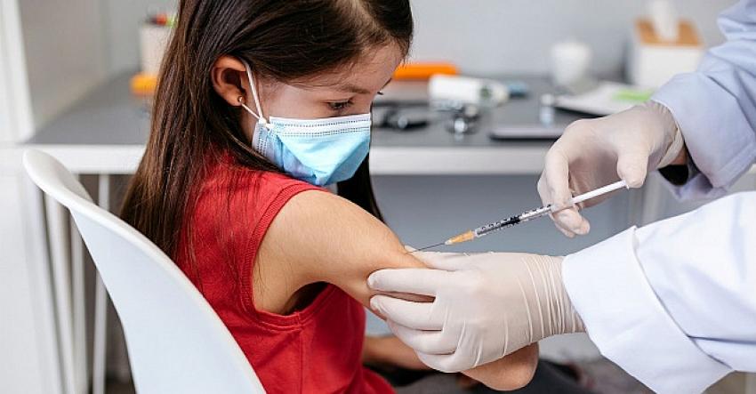 Pfizer-BioNTech'ten 5-11 yaş çocuklara aşı açıklaması