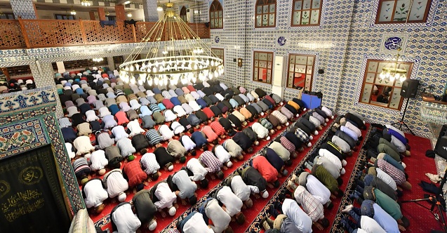 Seydişehir'e   hangi  camide hatimle teravih namazı kılınacak  ?