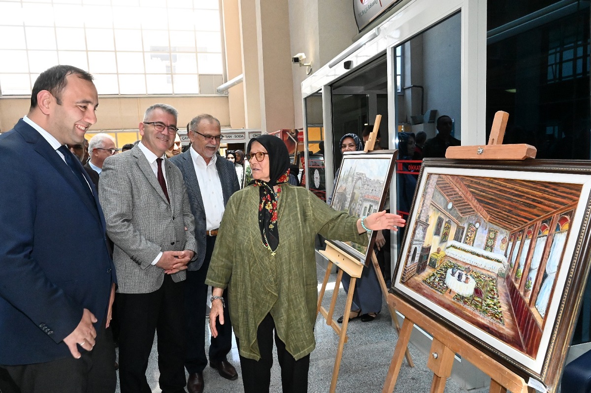 SEYDİSEHİRLİ  RESSAMDAN  DEVLET HASTANESİNDE  RESİM SERGİSİ