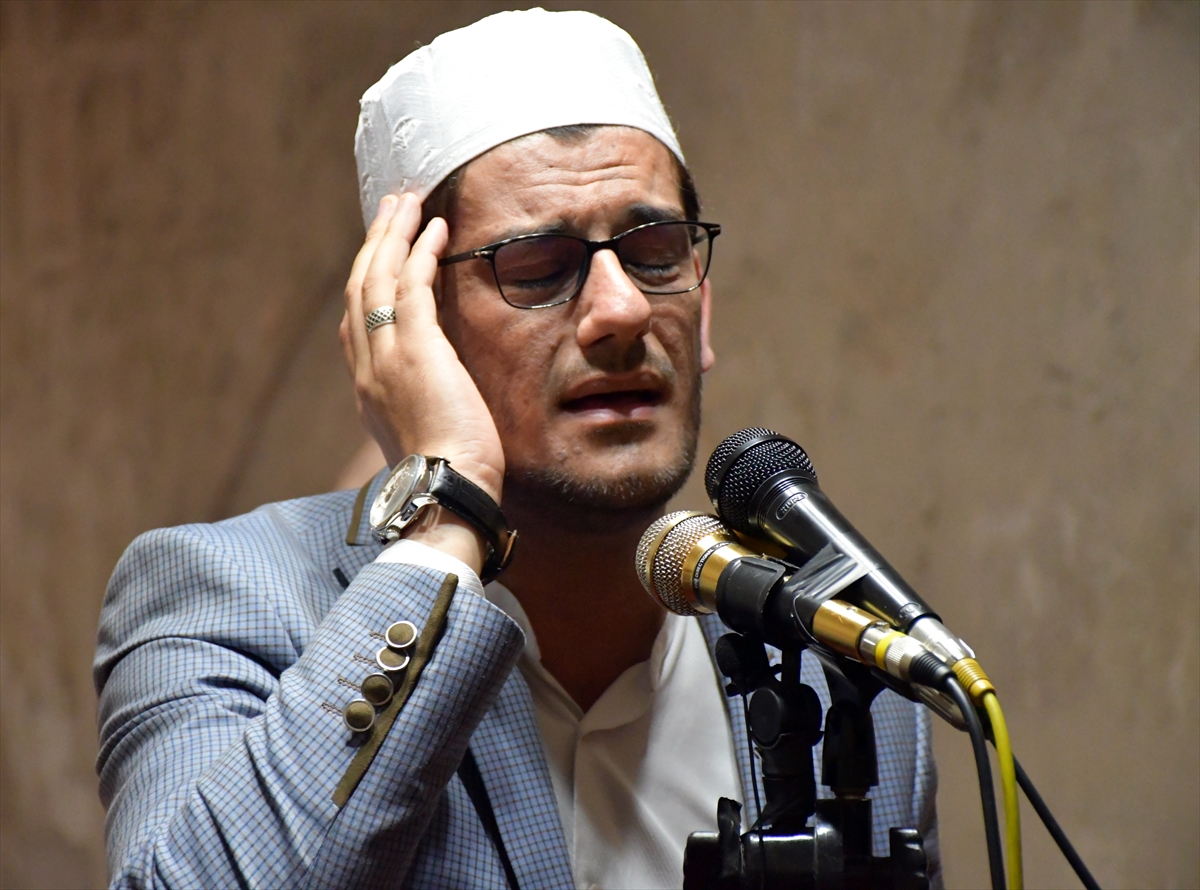 Suudi Arabistan'daki ezan yarışmasının birincisi Sivas'ta sela ve ezan okudu