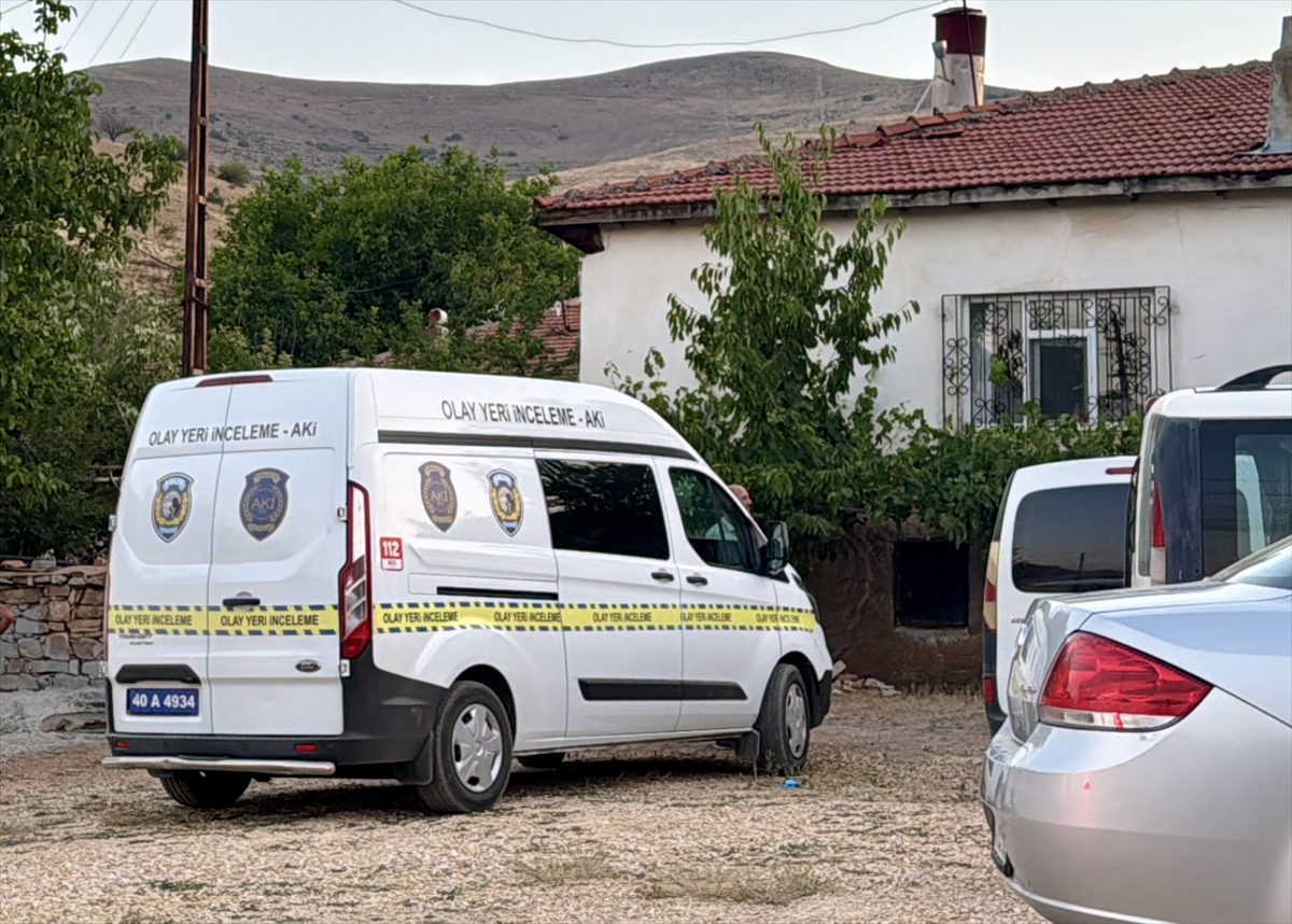 KIRŞEHİR - Bahçe sulama yüzünden tartıştığı komşusunu öldüren kişi gözaltına alındı - Görsel 2