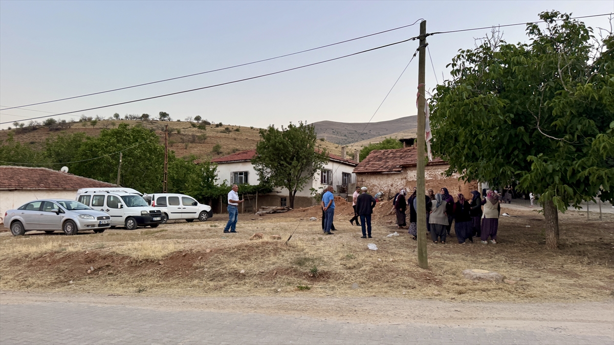 KIRŞEHİR - Bahçe sulama yüzünden tartıştığı komşusunu öldüren kişi gözaltına alındı - Görsel 3