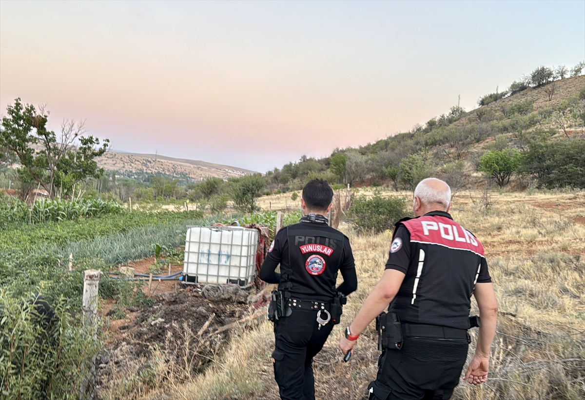 KIRŞEHİR - Bahçe sulama yüzünden tartıştığı komşusunu öldüren kişi gözaltına alındı - Görsel 5