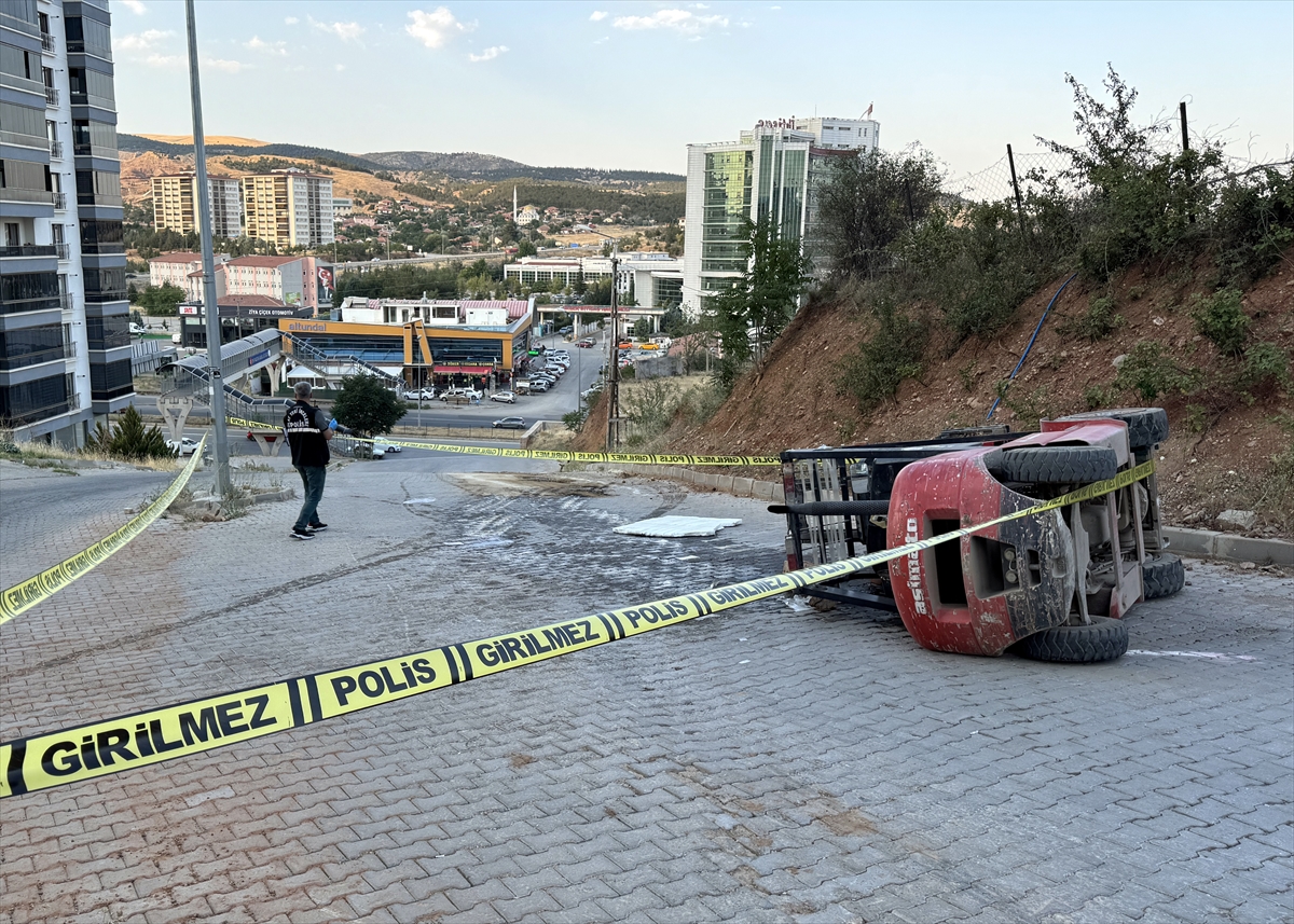 Kırıkkale'de devrilen forkliftin altında kalan 16 yaşındaki sürücü yaşamını yitirdi - Görsel 2