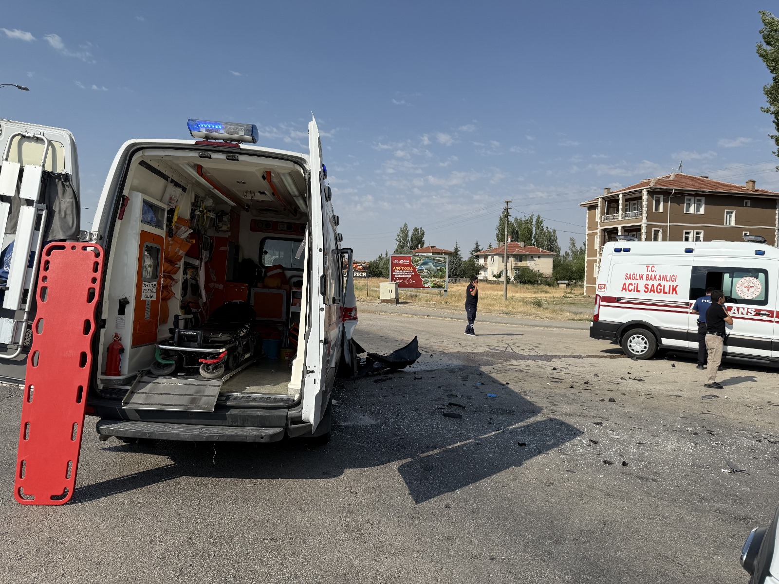 Ankara'da TIR ile ambulans çarpıştı: 5 yaralı - Görsel 6