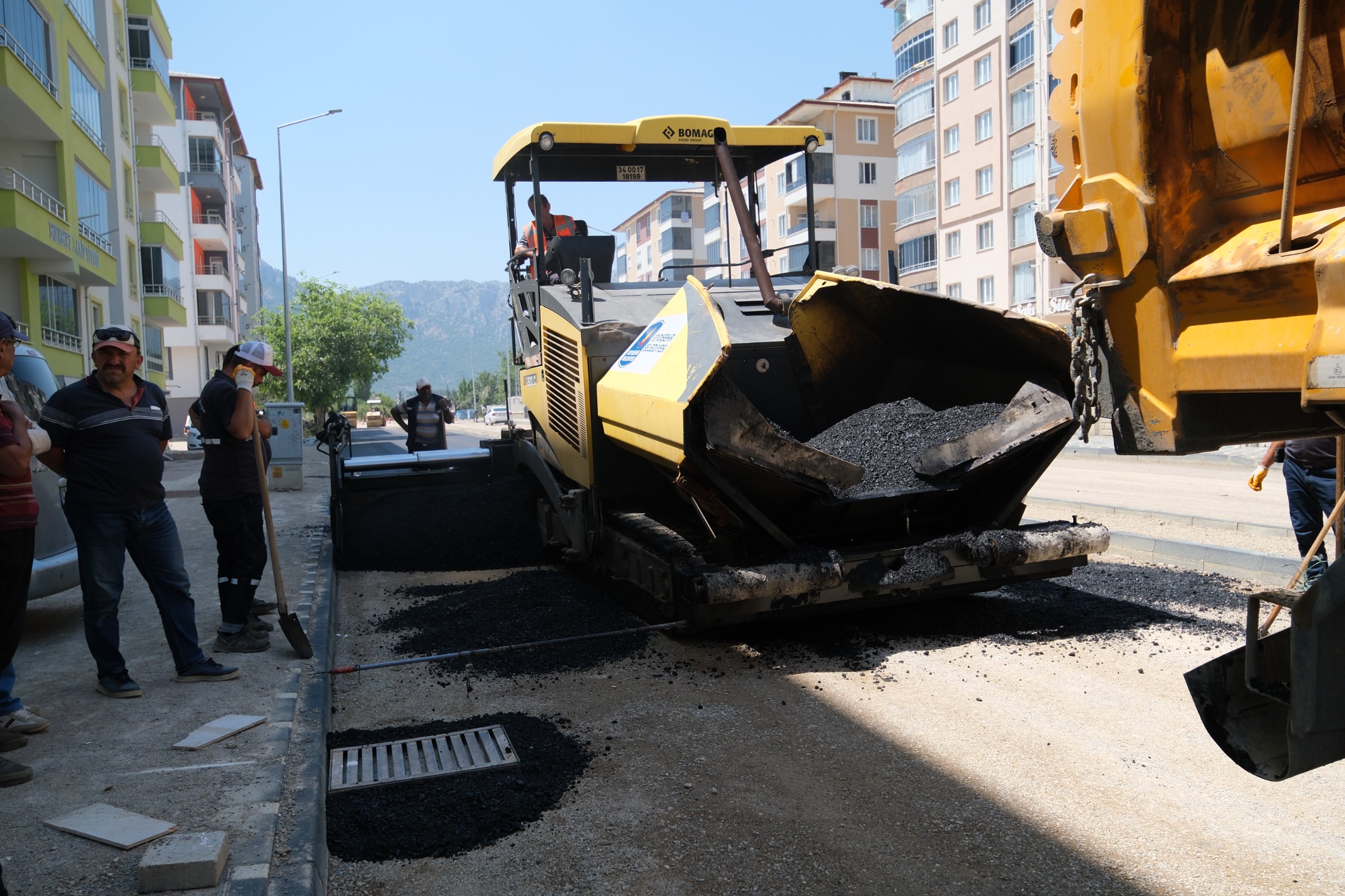 MUHSİN YAZICIOĞLU CADDESİNE 6 MİLYONLUK YATIRIM  - Görsel 2