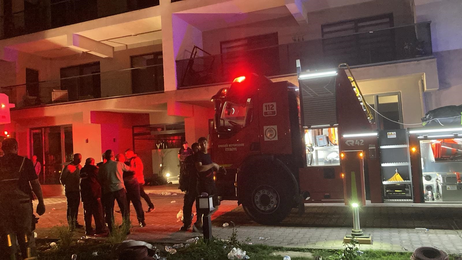 Ankara’da korkutan yangın: 1 bebek 3 kişi öldü, 20 kişi dumandan etkilendi - Görsel 1