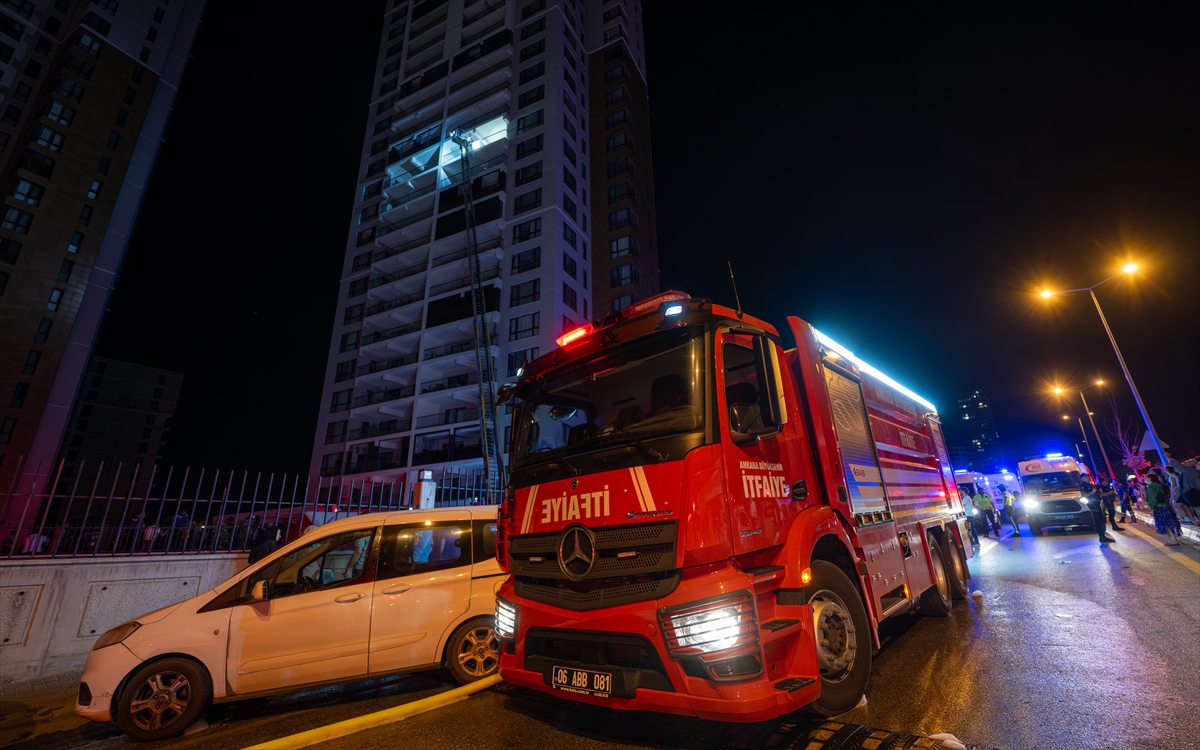 Ankara’da korkutan yangın: 1 bebek 3 kişi öldü, 20 kişi dumandan etkilendi - Görsel 11