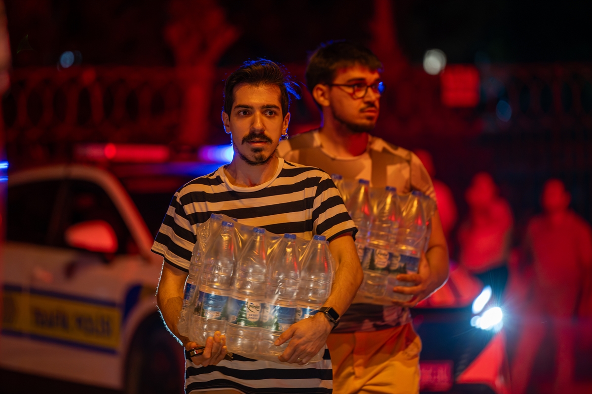 Ankara’da korkutan yangın: 1 bebek 3 kişi öldü, 20 kişi dumandan etkilendi - Görsel 13