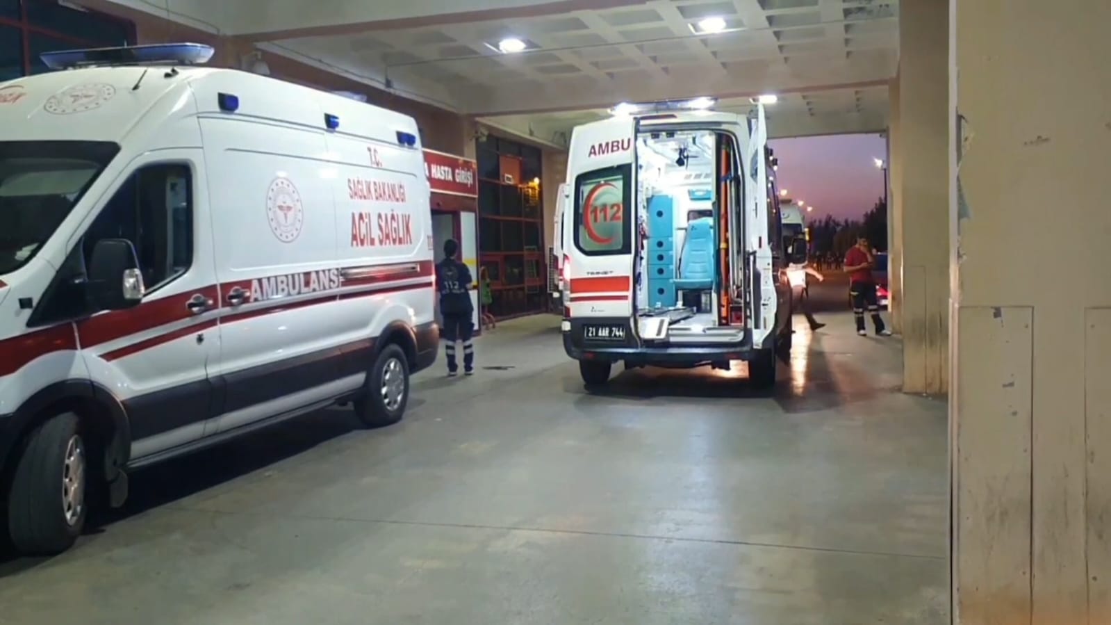 Diyarbakır'da akraba aileler arasında silahlı 'arazi' kavgası: 2 ölü  - Görsel 3