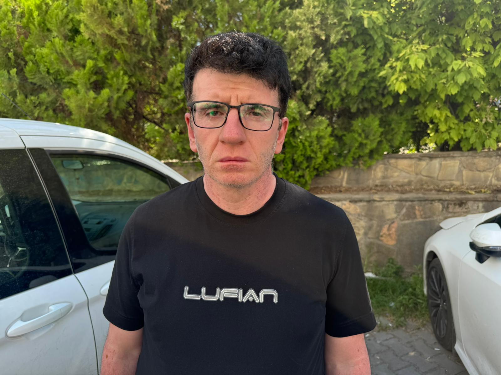 Ağladığı için gezdirdiği çocuğu kucağındayken silahlı kavganın ortasında kalıp ölmüş - Görsel 5