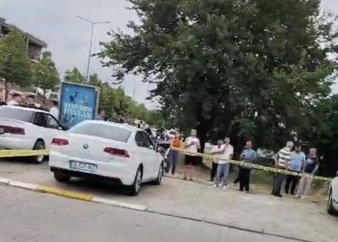 Düzce de Cezaevinden çıkan ağabeyinin katilini öldüren şüpheli tutuklandı - Görsel 1