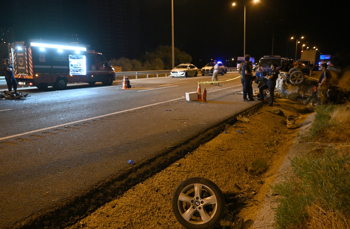 Ankara'da iki otomobilin çarpışması sonucu 2 kişi öldü - Görsel 6