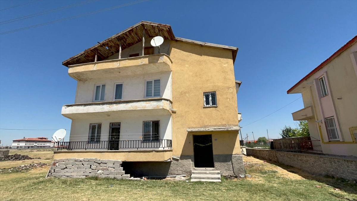 Aksaray'da bir kişi tartıştığı ağabeyini bıçaklayarak öldürdü - Görsel 1