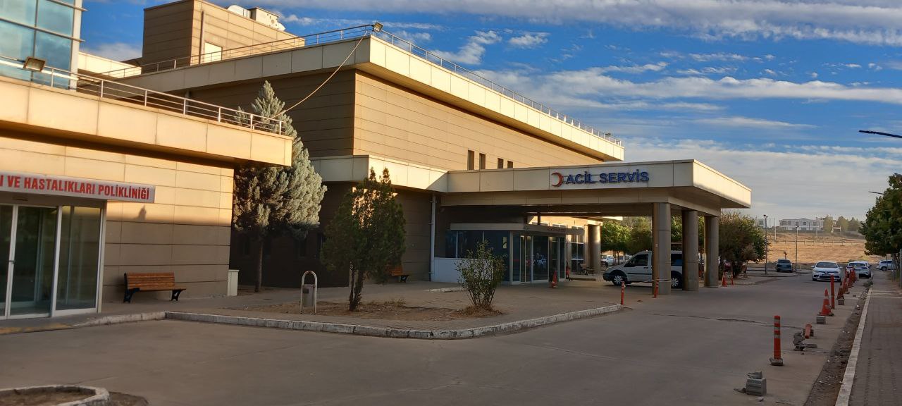 Diyarbakır - Sulama kanalına düşen oğlunu kurtardı, kendi boğuldu - Görsel 6