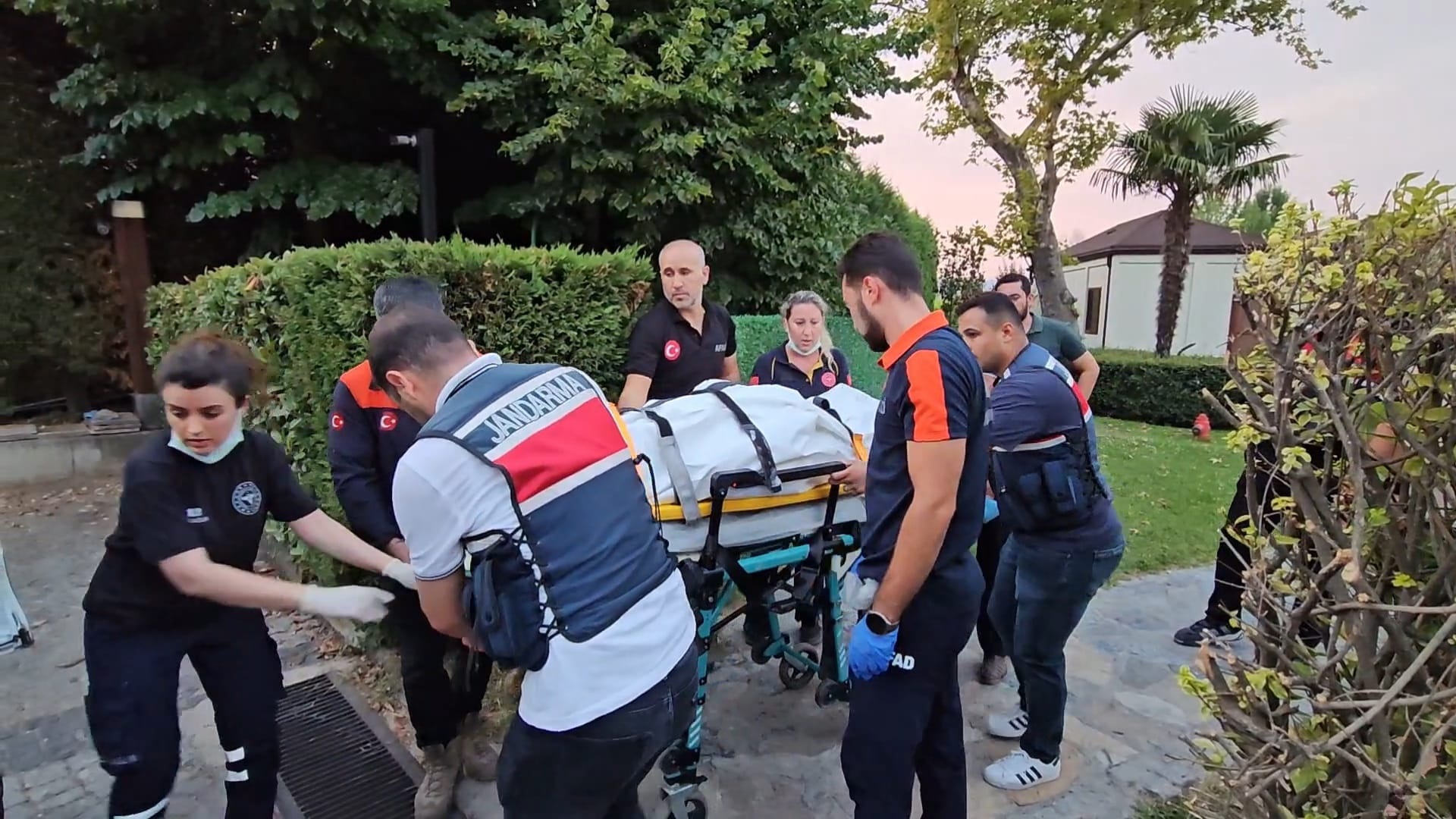 Sapanca Gölünde arkadaşlarının gözü önünde boğuldu - Görsel 3