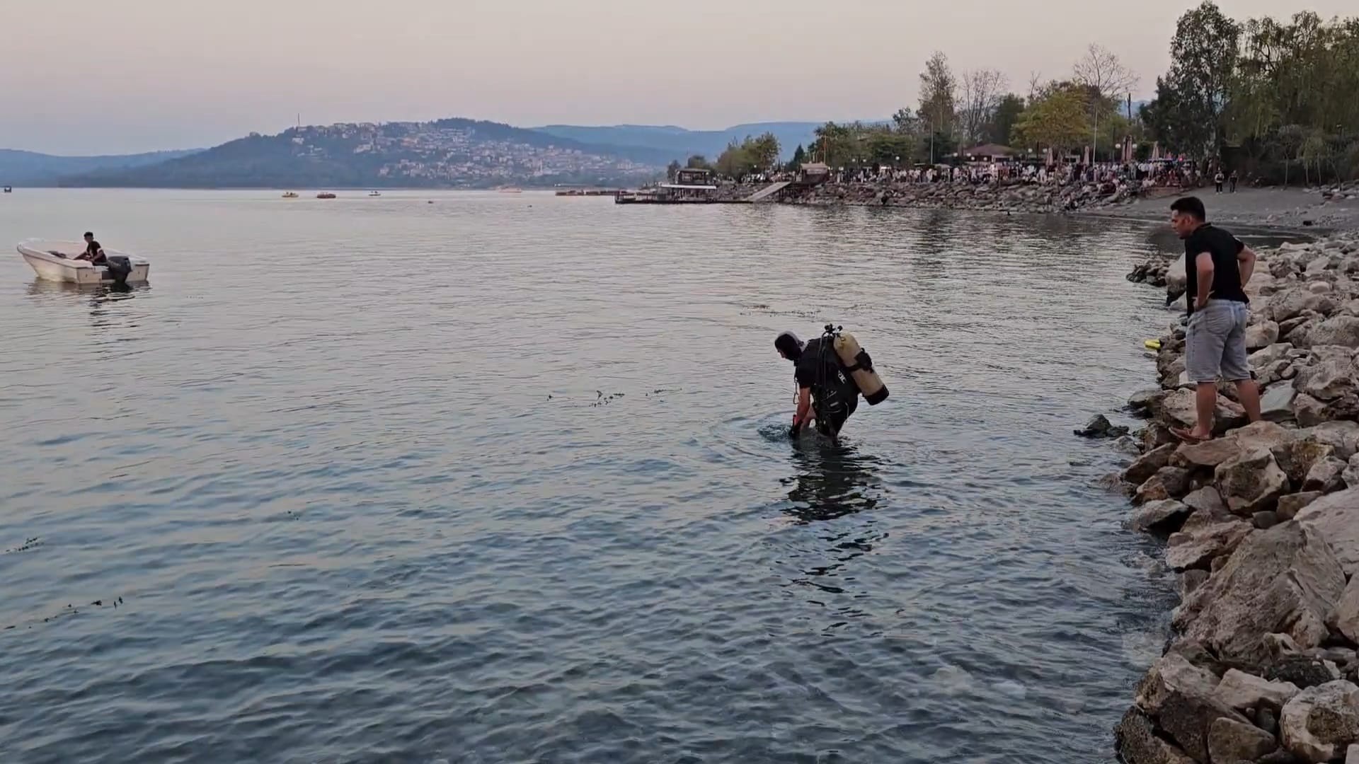 Sapanca Gölünde arkadaşlarının gözü önünde boğuldu - Görsel 6