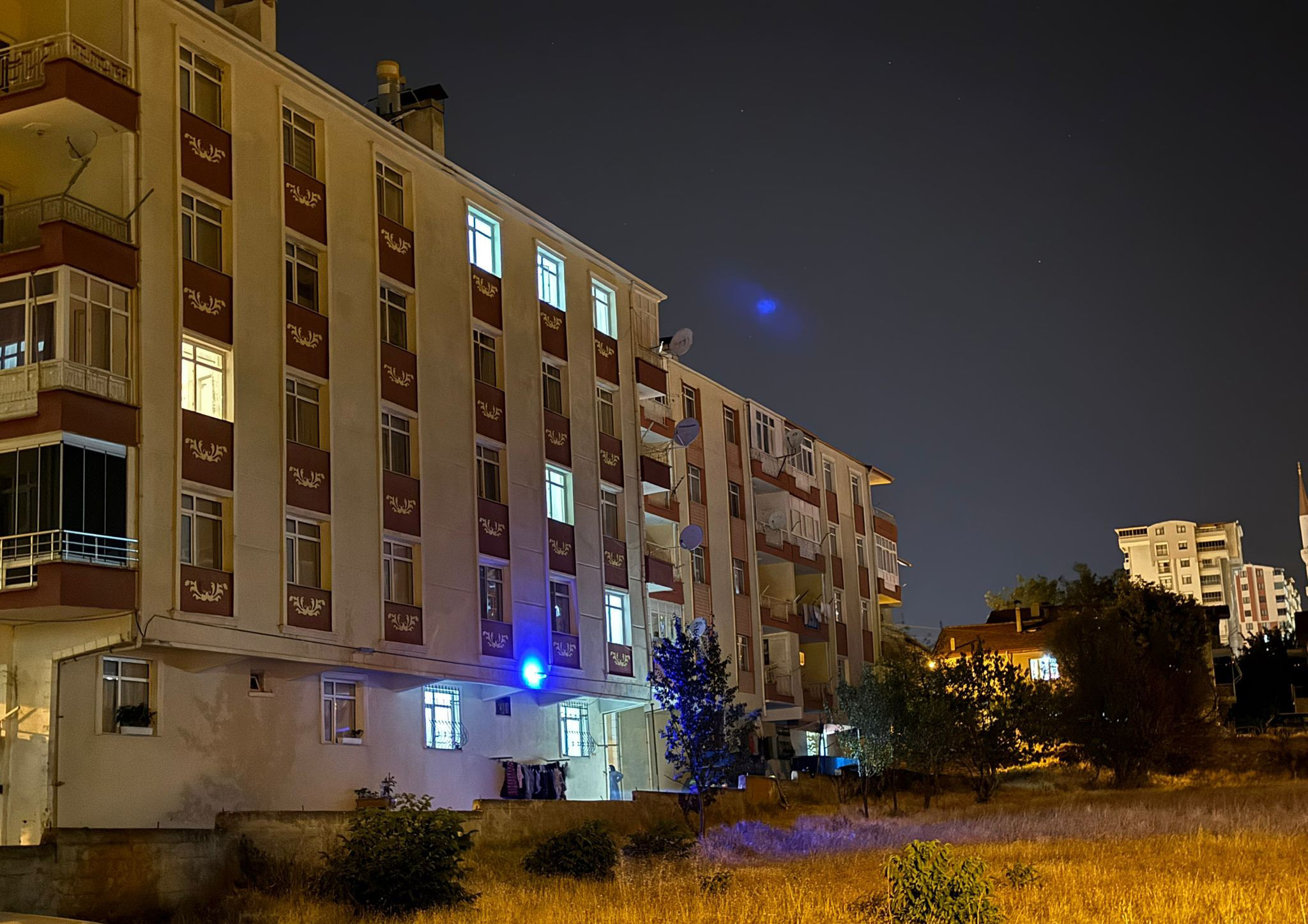 Tokat’ta apartmanın 5’inci katından düşen bebek hayatını kaybetti - Görsel 4