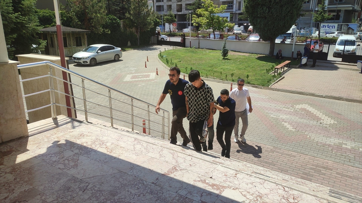 Seydişehir'de Uyuşturucu Operasyonu: İki Kişi Tutuklandı - Görsel 1