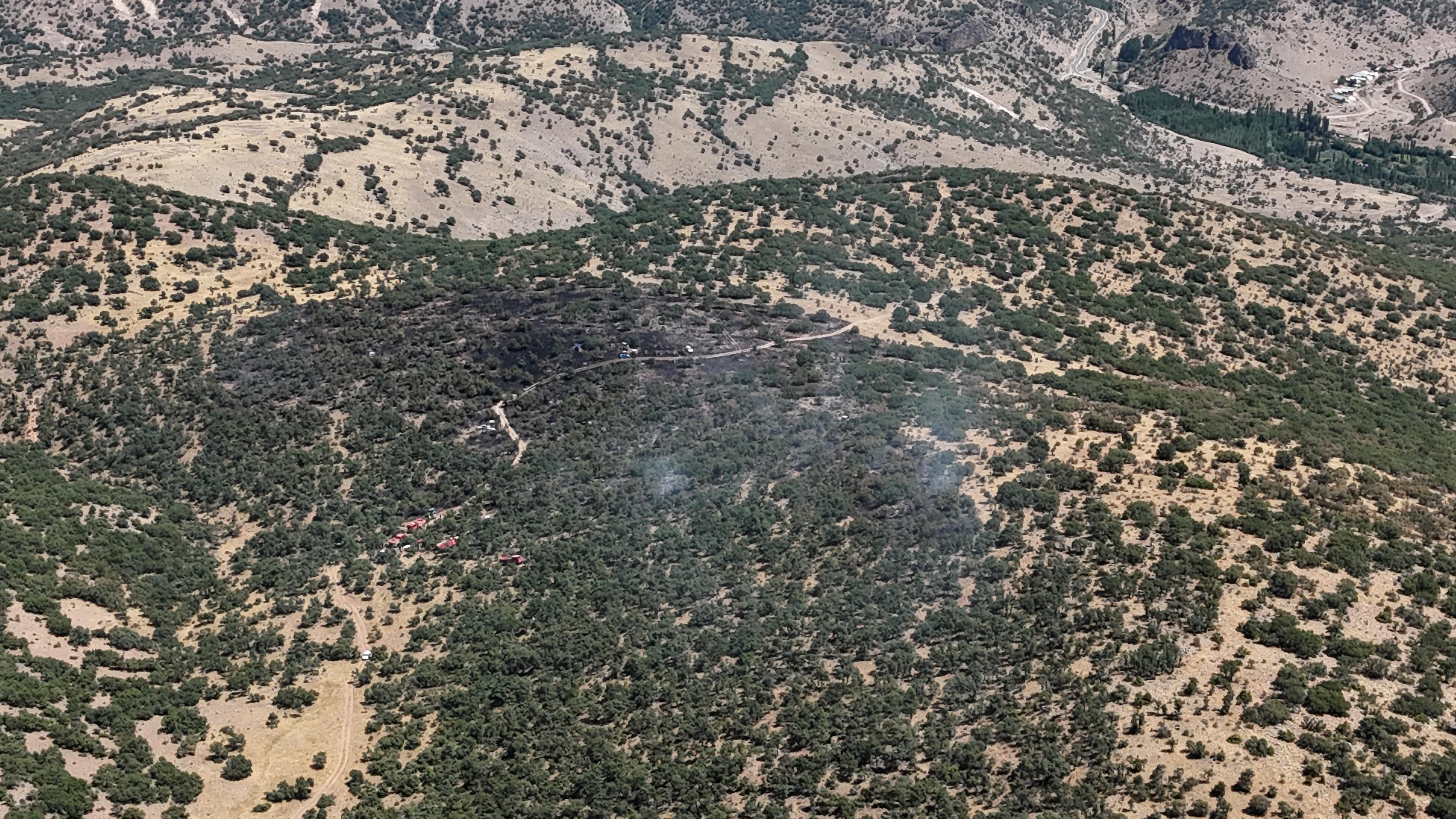 Seydişehir Gevrekli Mahallesi'nde çıkan yangın kısa sürede kontrol altına alındı - Görsel 1