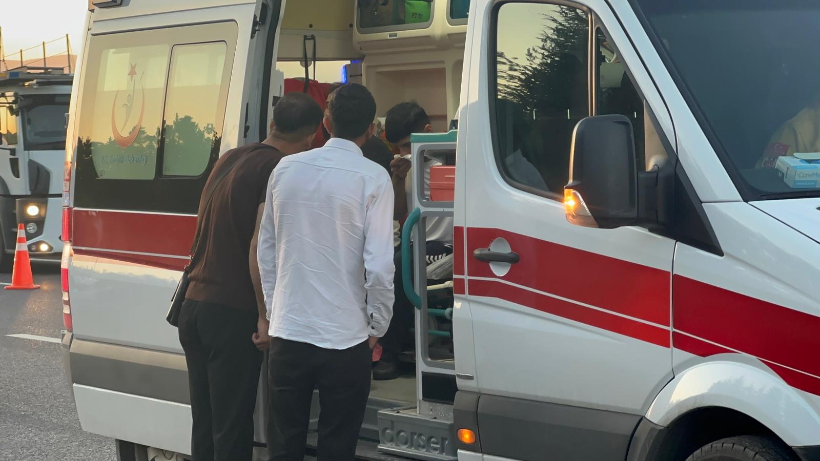 Bolu'da Yolcu otobüsü kamyona çarptı: 1 ölü, 10 yaralı - Görsel 4