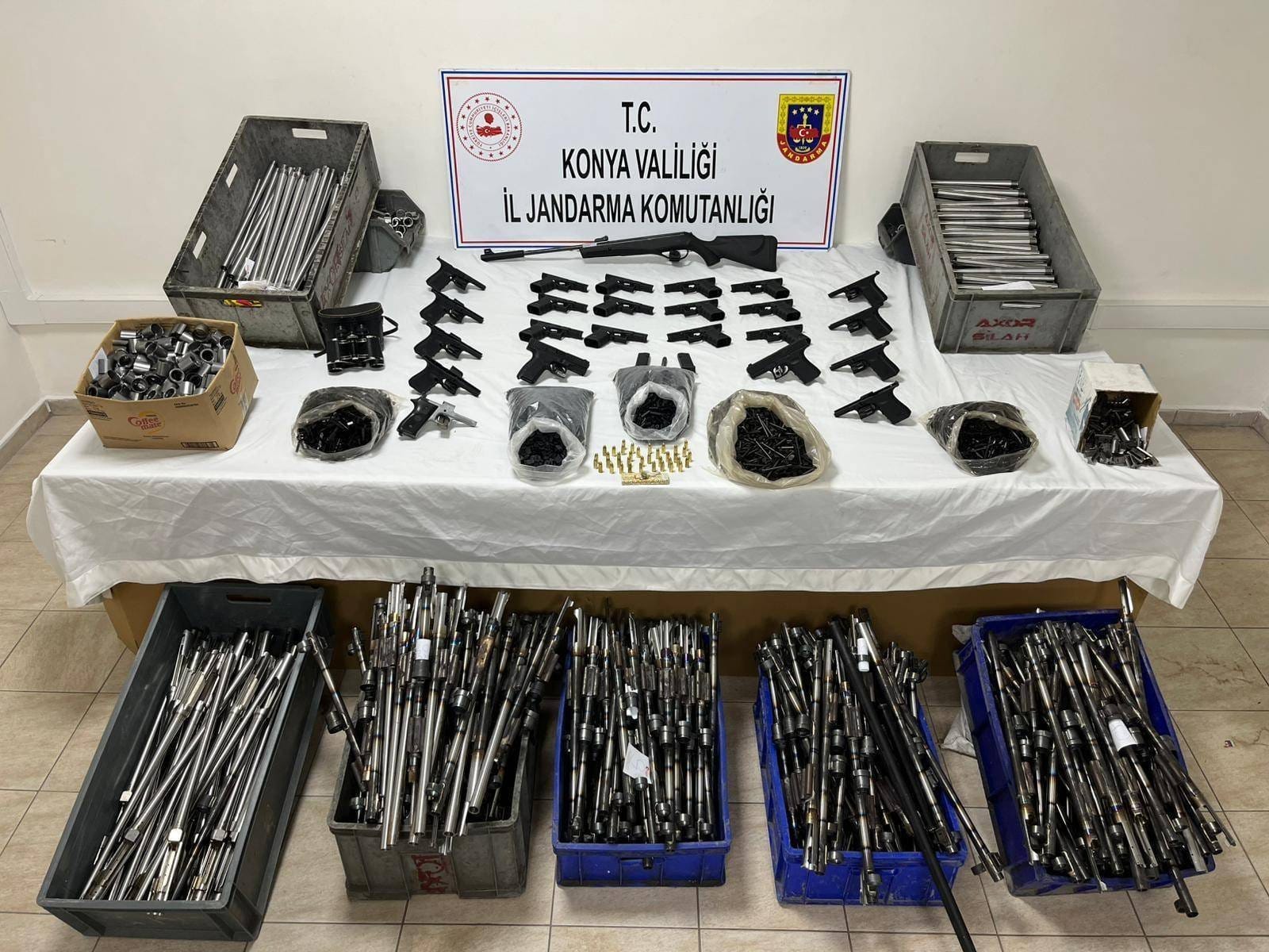 Beyşehir'de Jandarma’dan Silah ve Mühimmat Operasyonu - Görsel 4