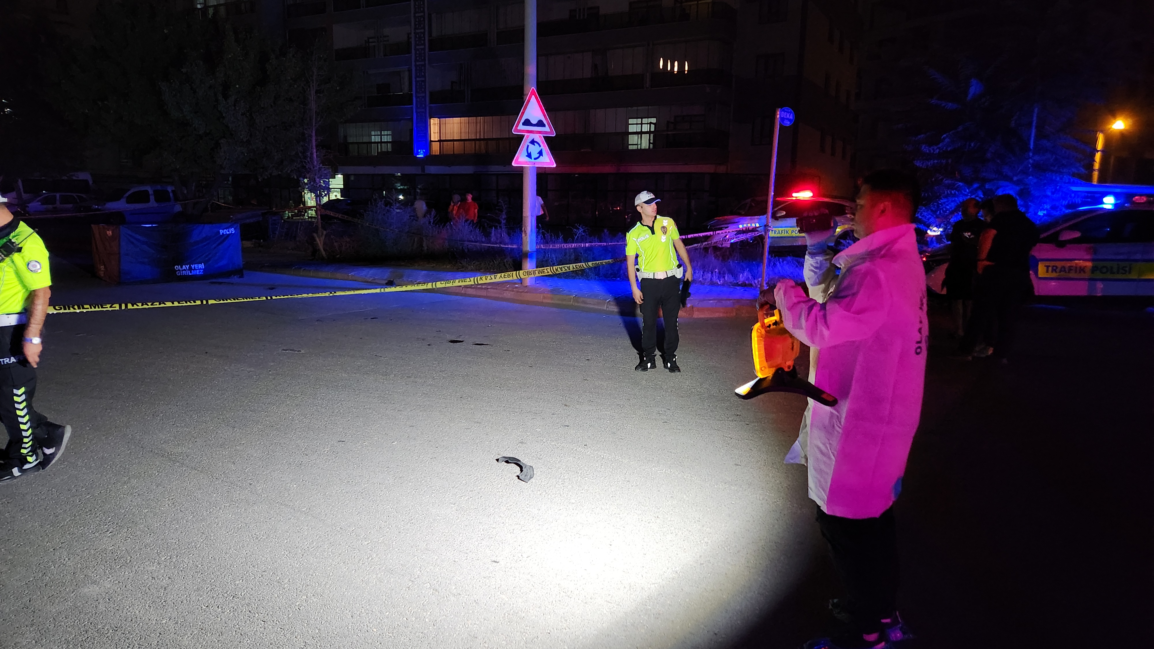 Kamyonetiyle yayaya çarpıp kaçan sürücü yakalandı - Görsel 2