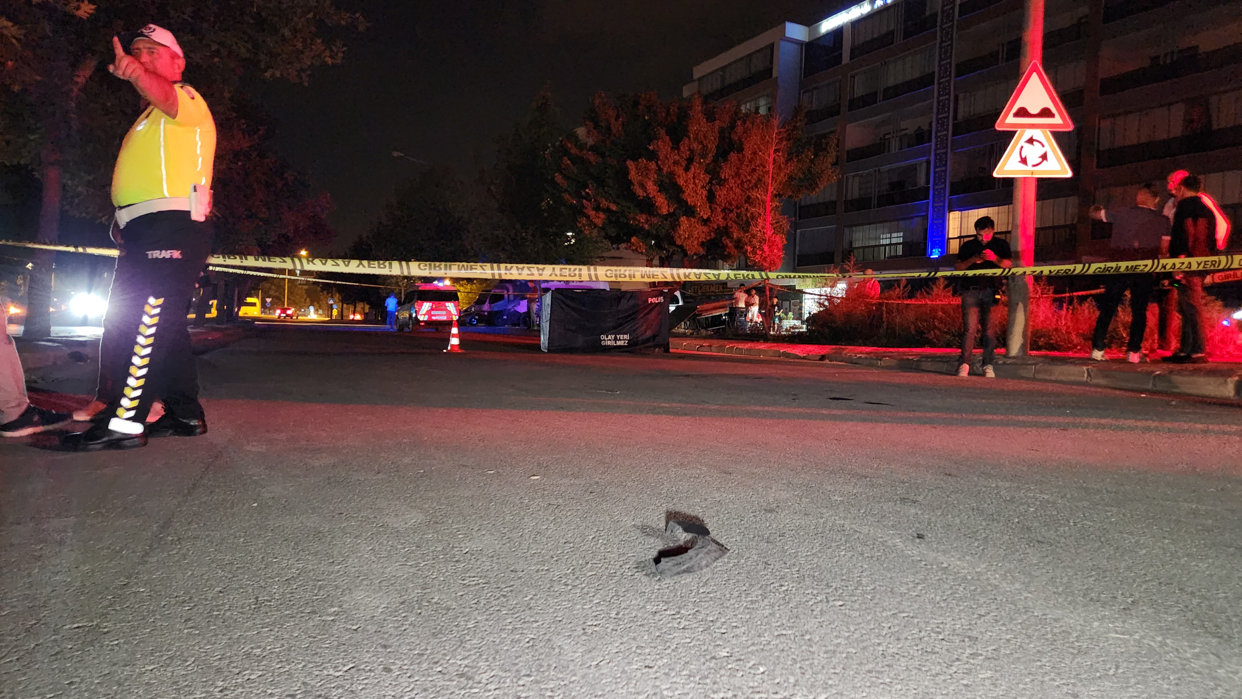 Kamyonetiyle yayaya çarpıp kaçan sürücü yakalandı - Görsel 3