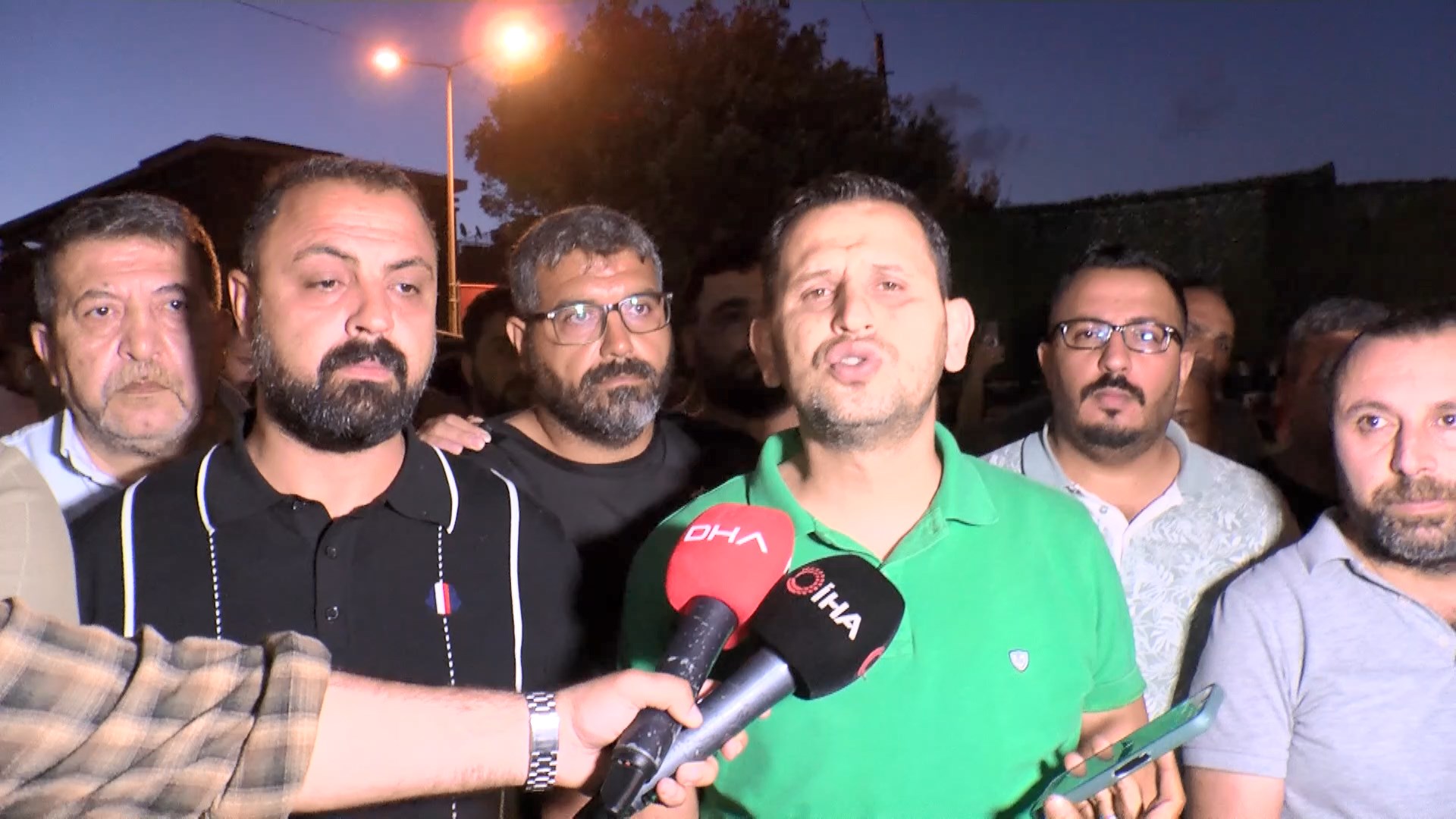 İstanbul - Eyüpsultan'da silahlı saldırıya uğrayan taksici hayatını kaybetti - Görsel 7