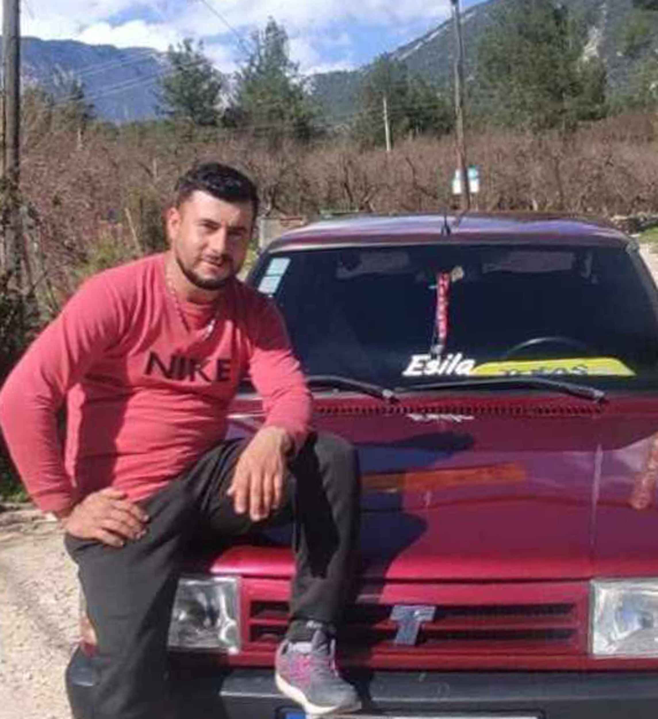 Antalya'da Pompalı tüfekle husumetlisinin serasını bastı; 2 ölü - Görsel 3