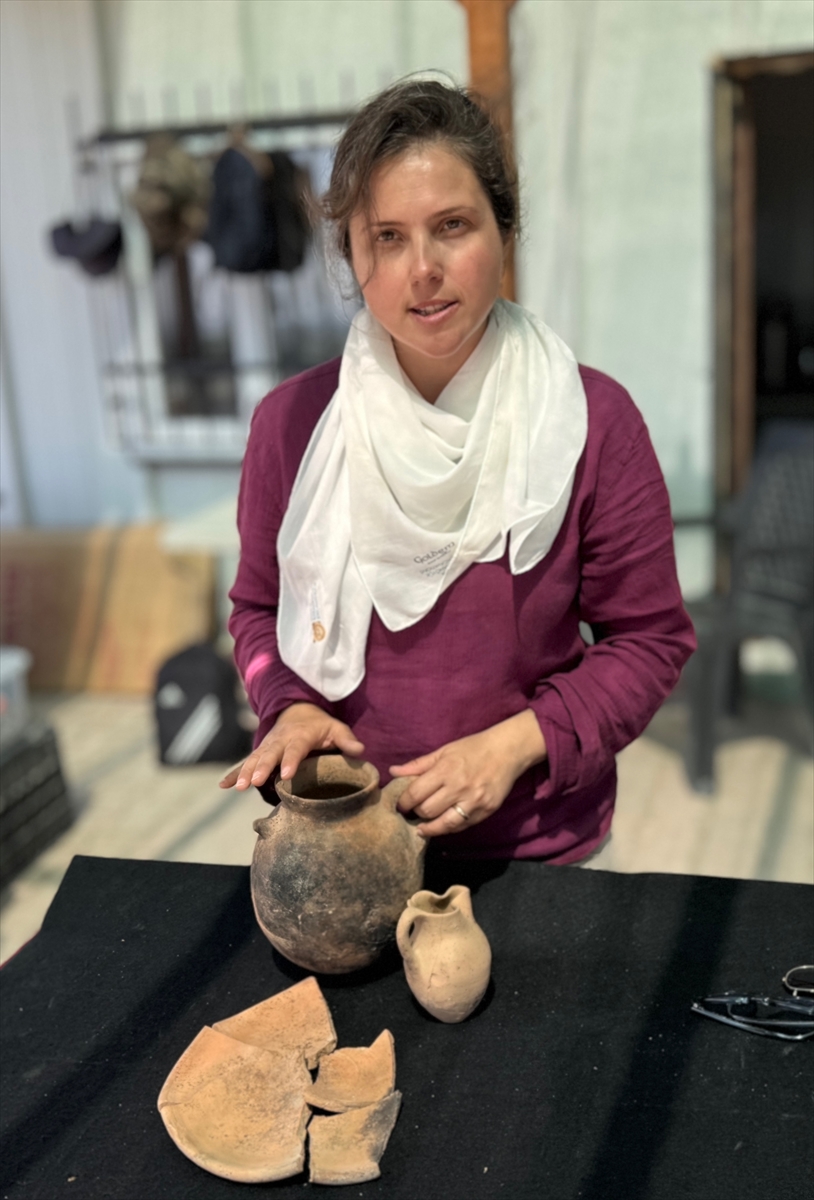 Karahöyük'te 3.500 Yıllık Eserler Bulundu - Görsel 2