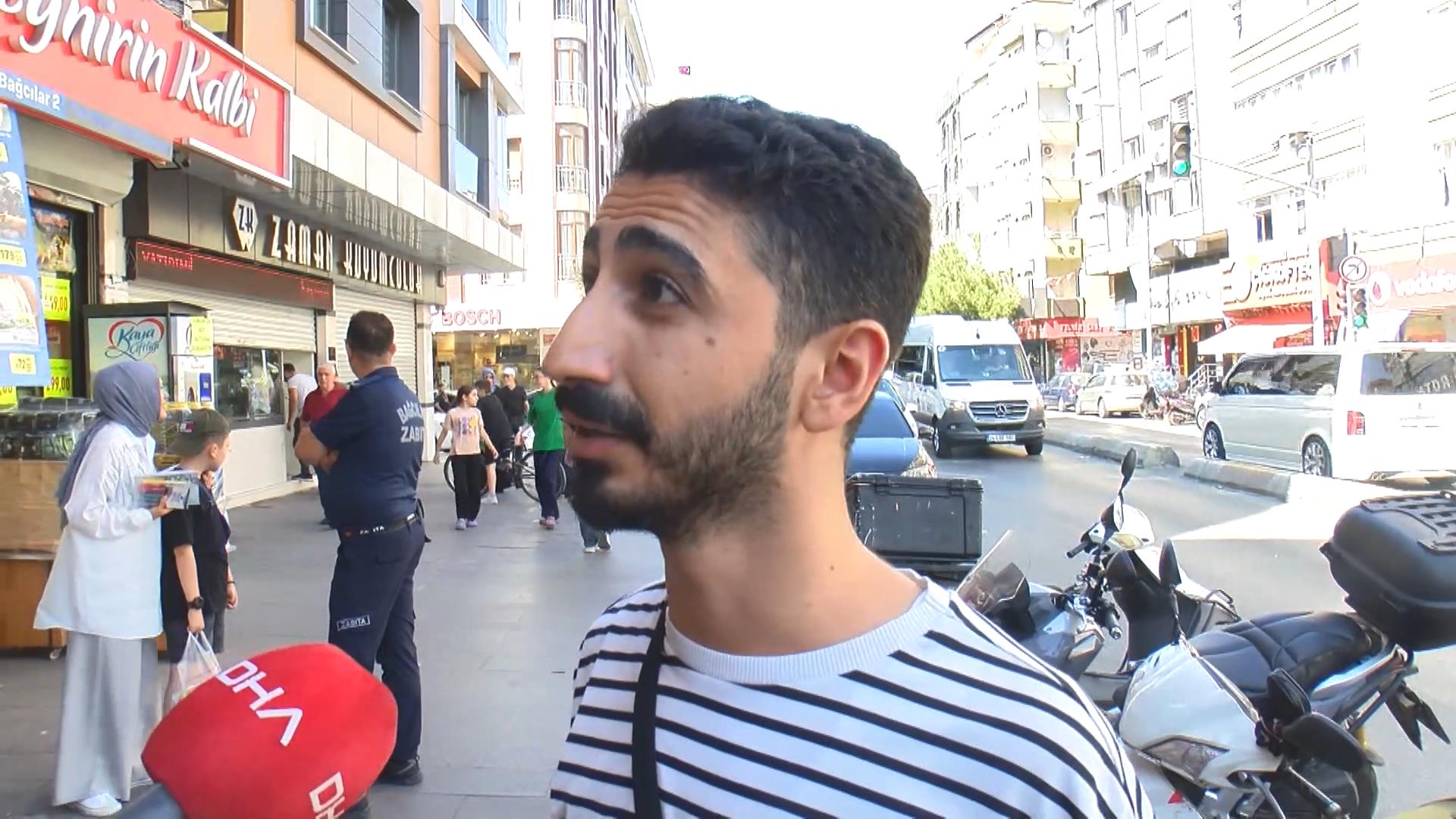 İstanbul -Bağcılar’da caddedeki kuyumcuyu güpegündüz soymaya kalktılar - Görsel 12