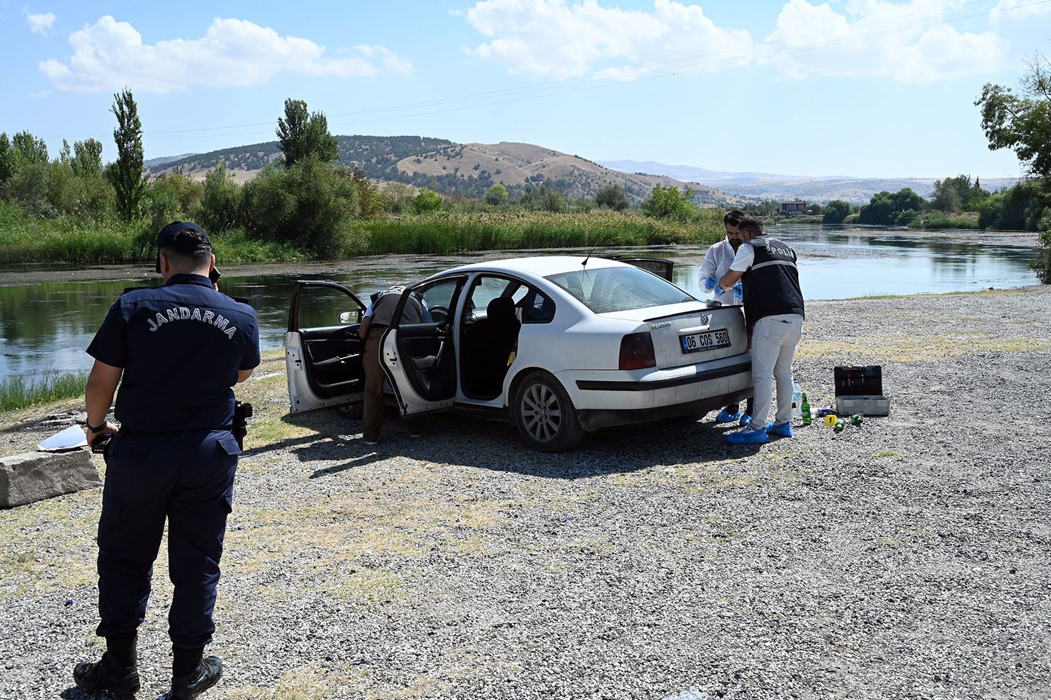 Kızılırmak'a düşen arkadaşını kurtarmak isterken birlikte boğuldular - Görsel 2