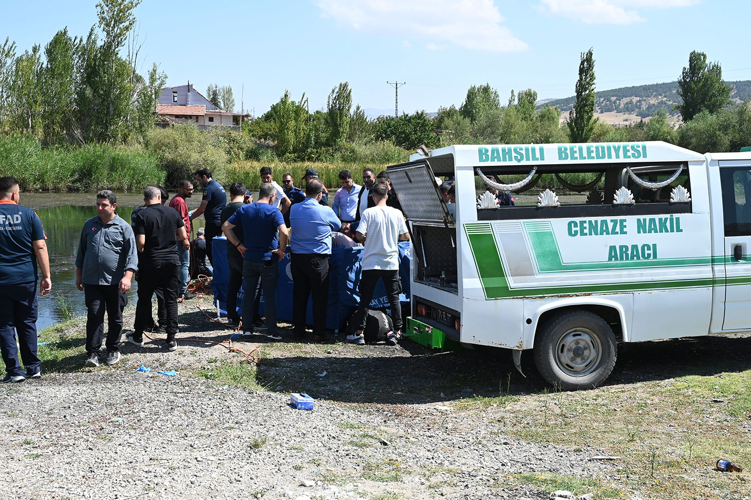 Kızılırmak'a düşen arkadaşını kurtarmak isterken birlikte boğuldular - Görsel 8