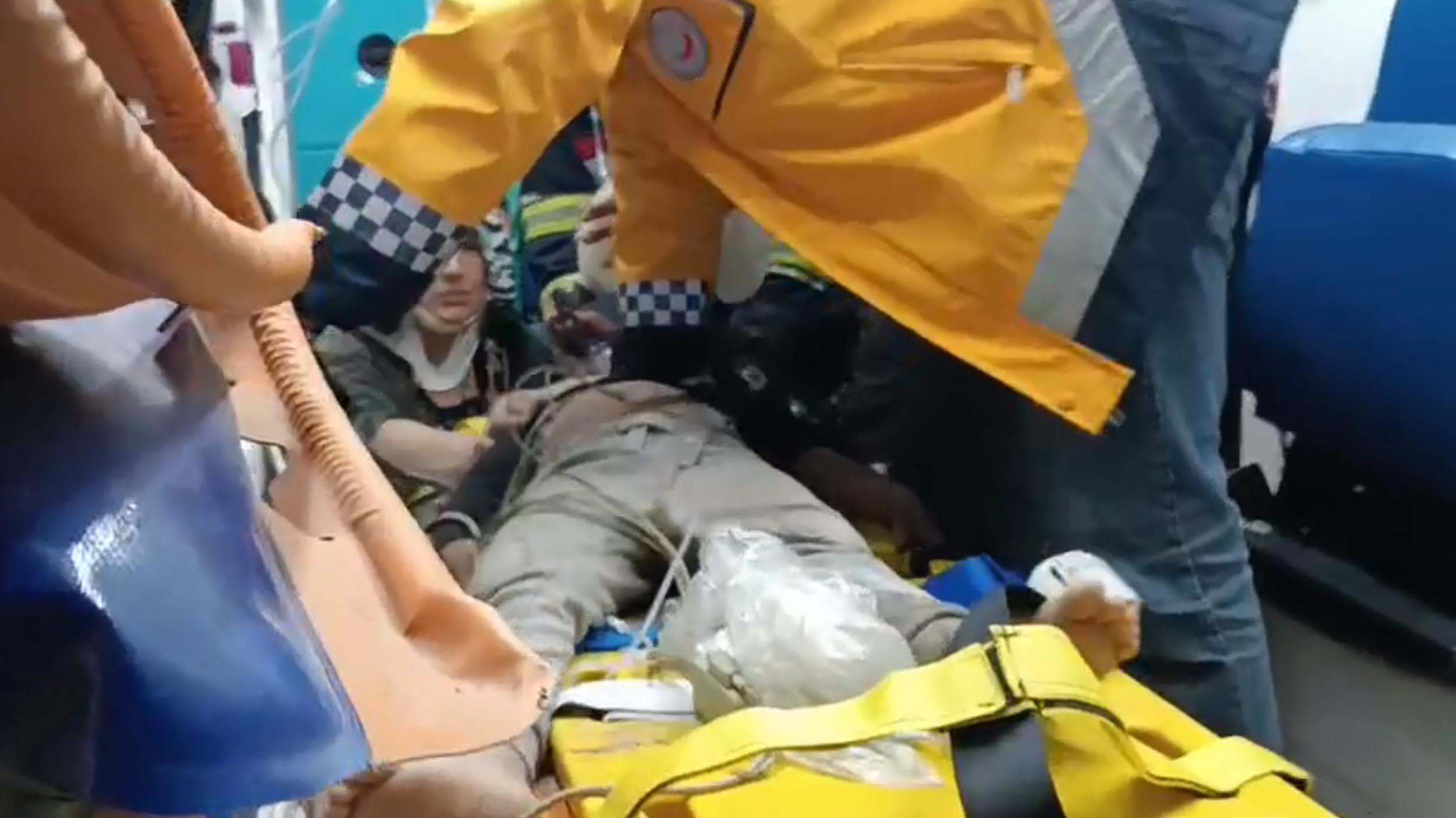 Erzurum’da bir evde göçük; 2 çocuk öldü, anne ağır yaral - Görsel 3