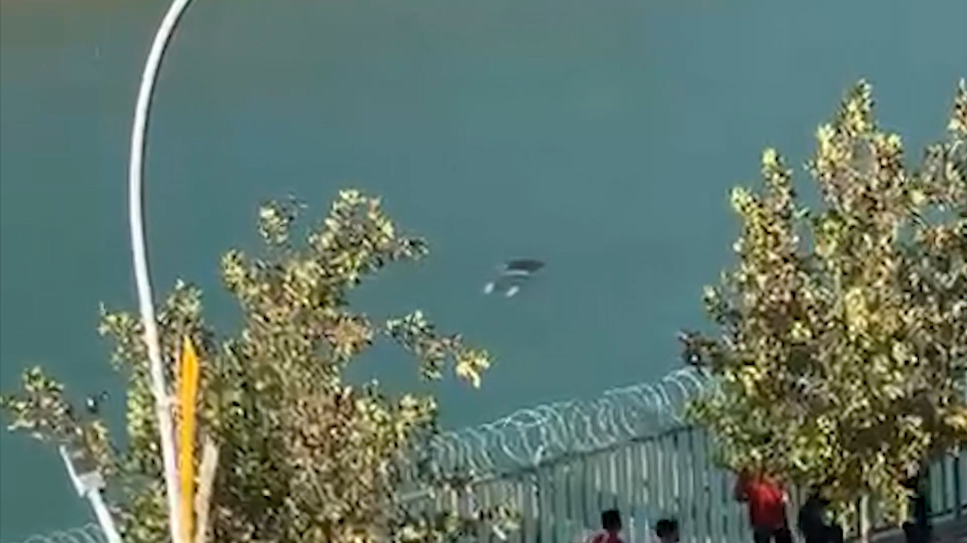 Şanlıurfa’da sulama kanalına düşen kişiyi kurtarmak için 2 kişi suya atladı; 1 ölü - Görsel 9