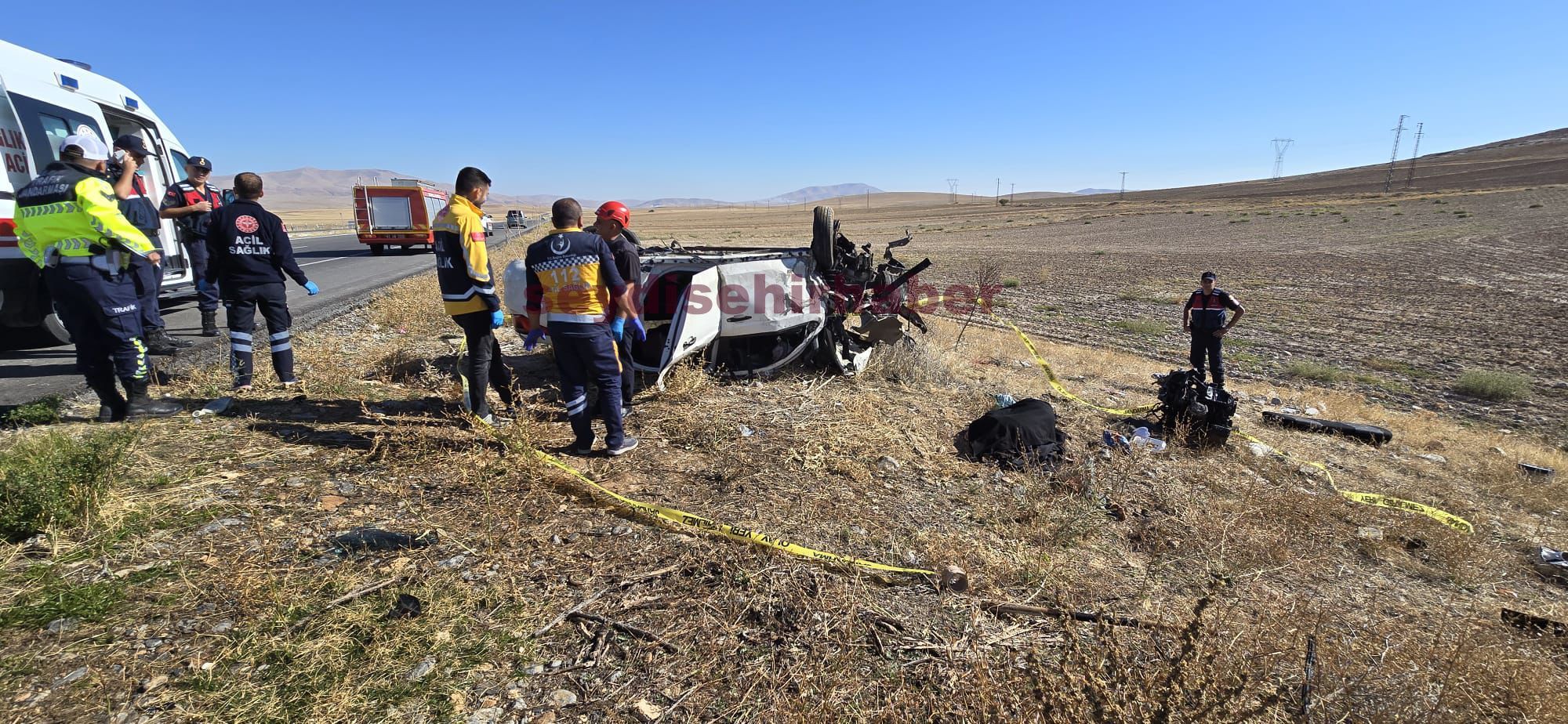 Konya'da Feci Kaza: 3 Kişi Hayatını Kaybetti, 2 Kişi Ağır Yaralı - Görsel 1