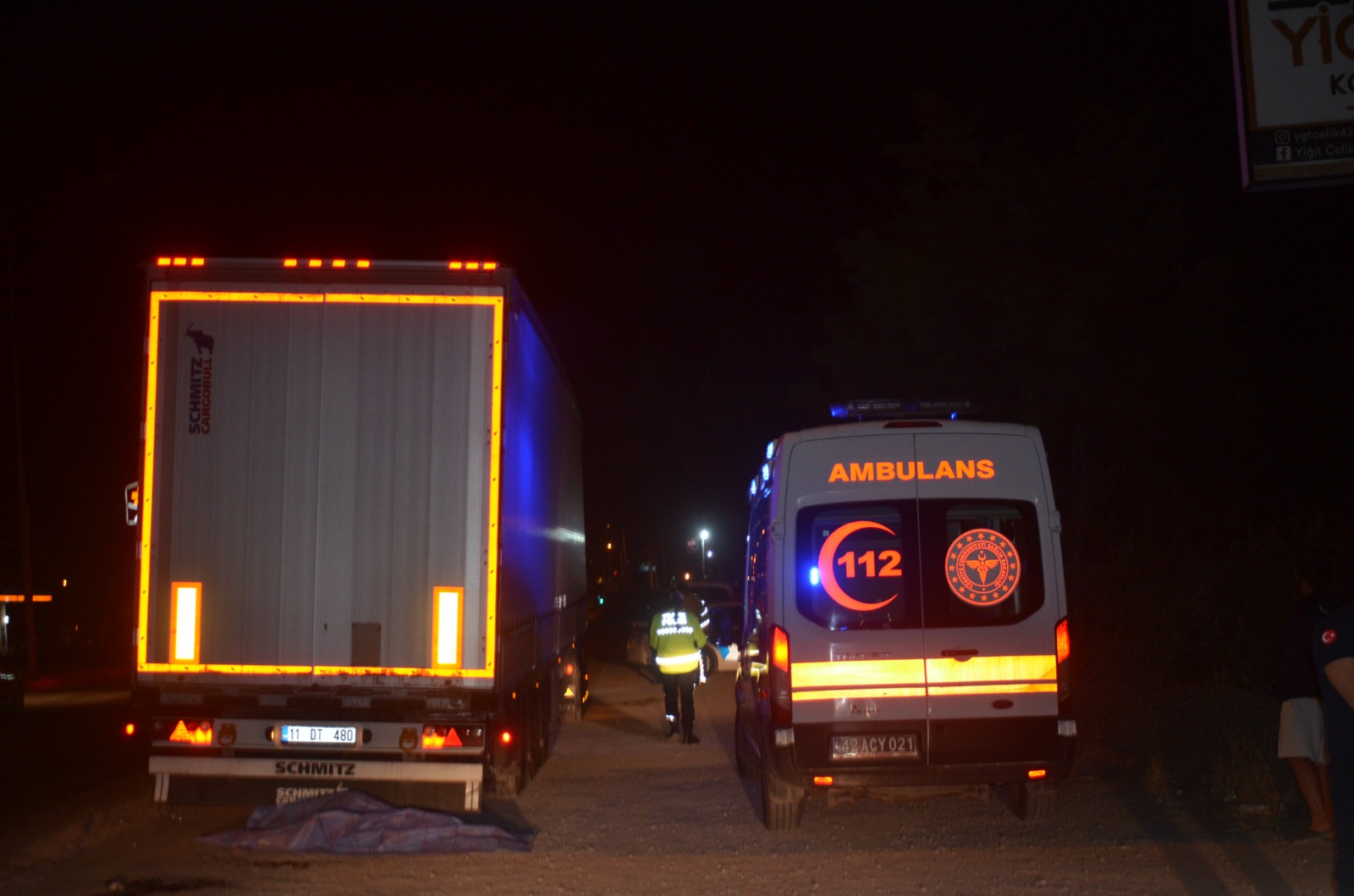 Ereğli'de Feci Kaza: Karşıya Geçen Genç TIR Çarpması Sonucu Hayatını Kaybetti - Görsel 2