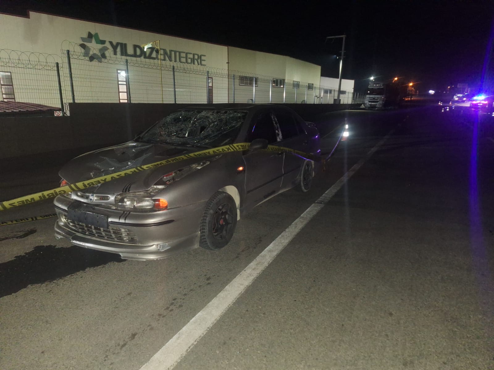 Boluda Brandayı toplarken otomobilin çarptığı TIR sürücüsü öldü - Görsel 3