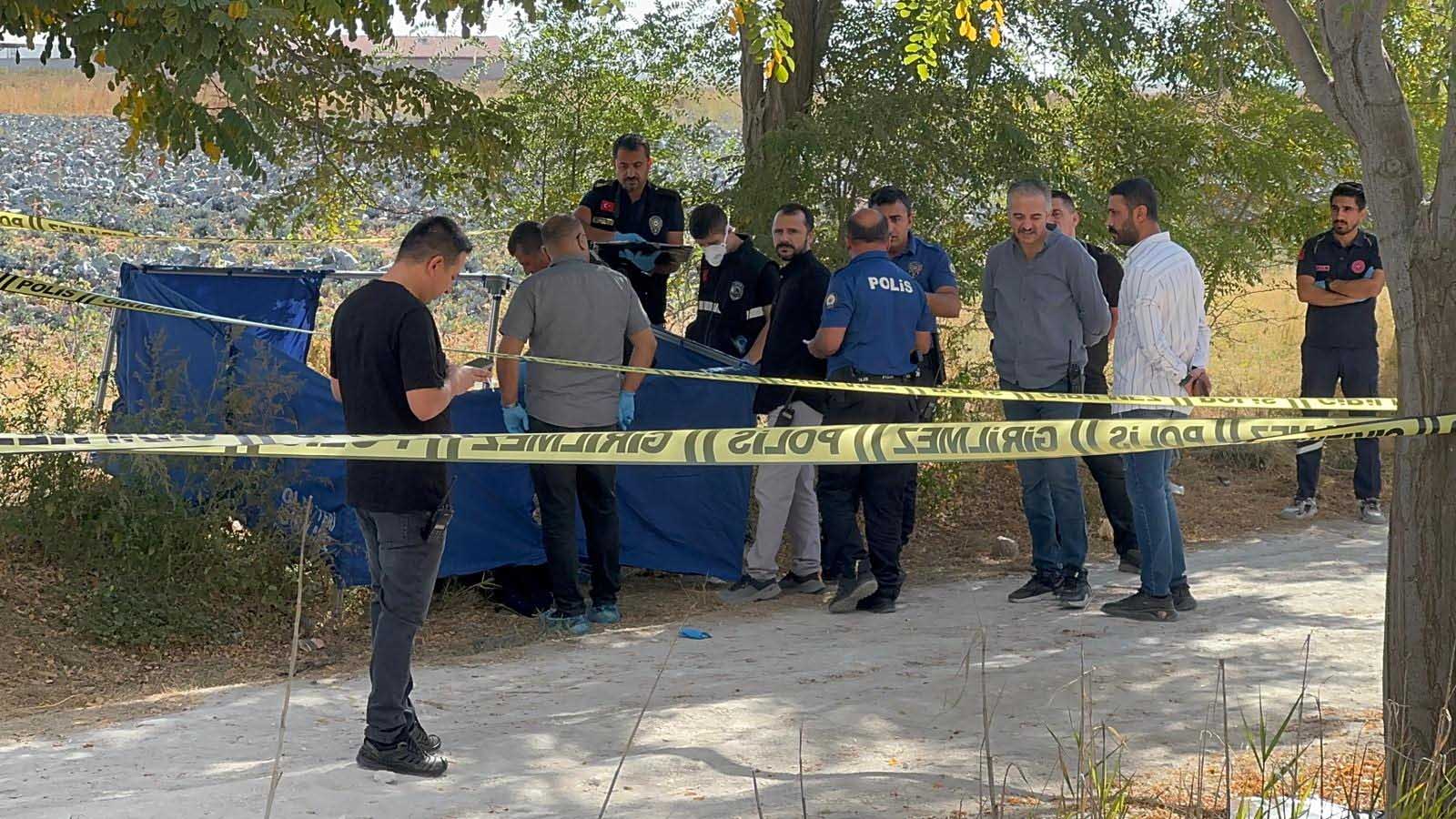 Kayıp Olarak Aranan Yaşar Taşdelenoğlu, Konya'da Yol Kenarında Ölü Bulundu - Görsel 3
