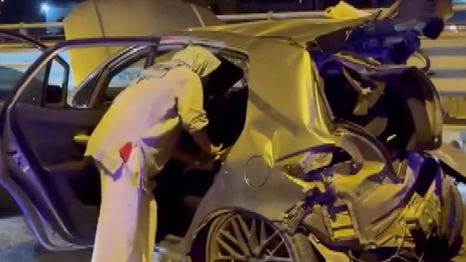 Antalya- Kaza geçiren hemşirenin kalp masajıyla hayatta tutmak istediği teyzesi kurtarılamadı - Görsel 1