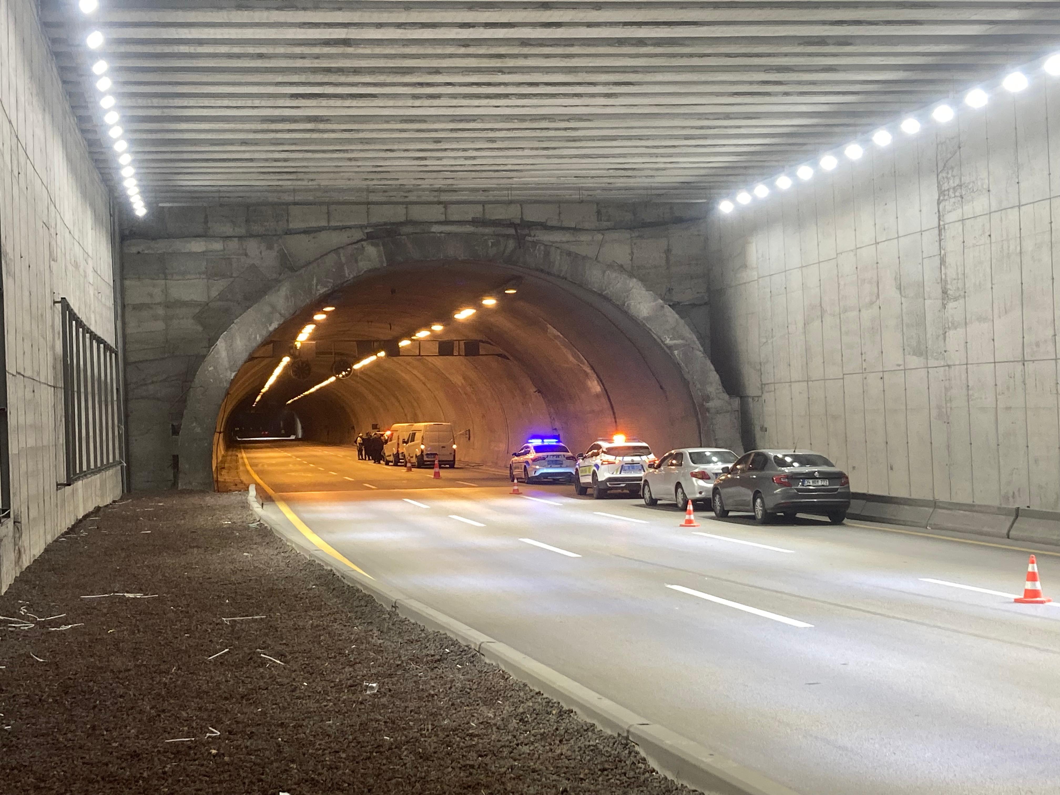 Ankara’da otomobilin içerisinde silahlı kavga: 1 ölü, 1 yaralı - Görsel 2