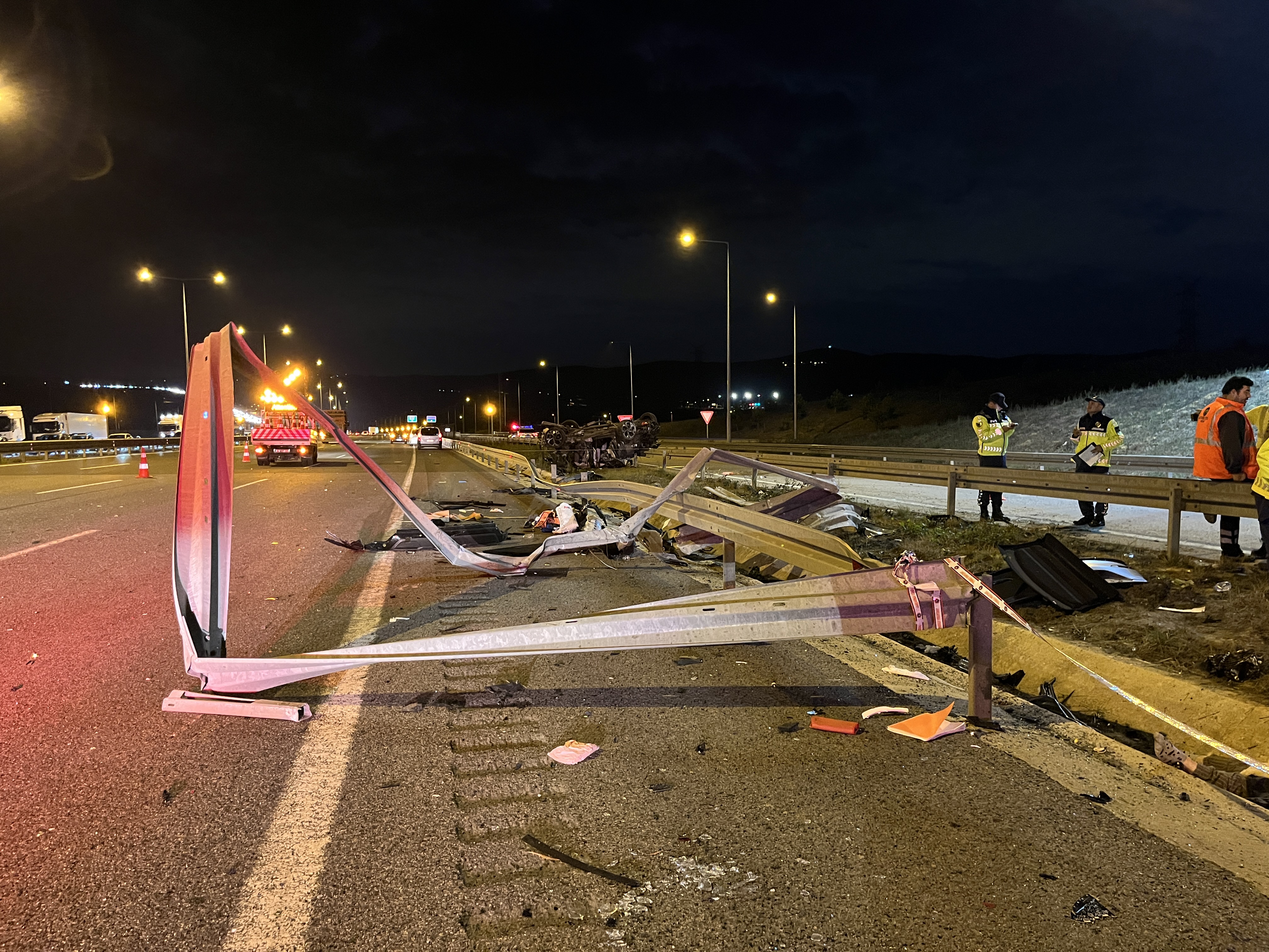 Kuzey Marmara’da otomobil ile cip çarpıştı; 2 ölü, 5 yaralı  - Görsel 5