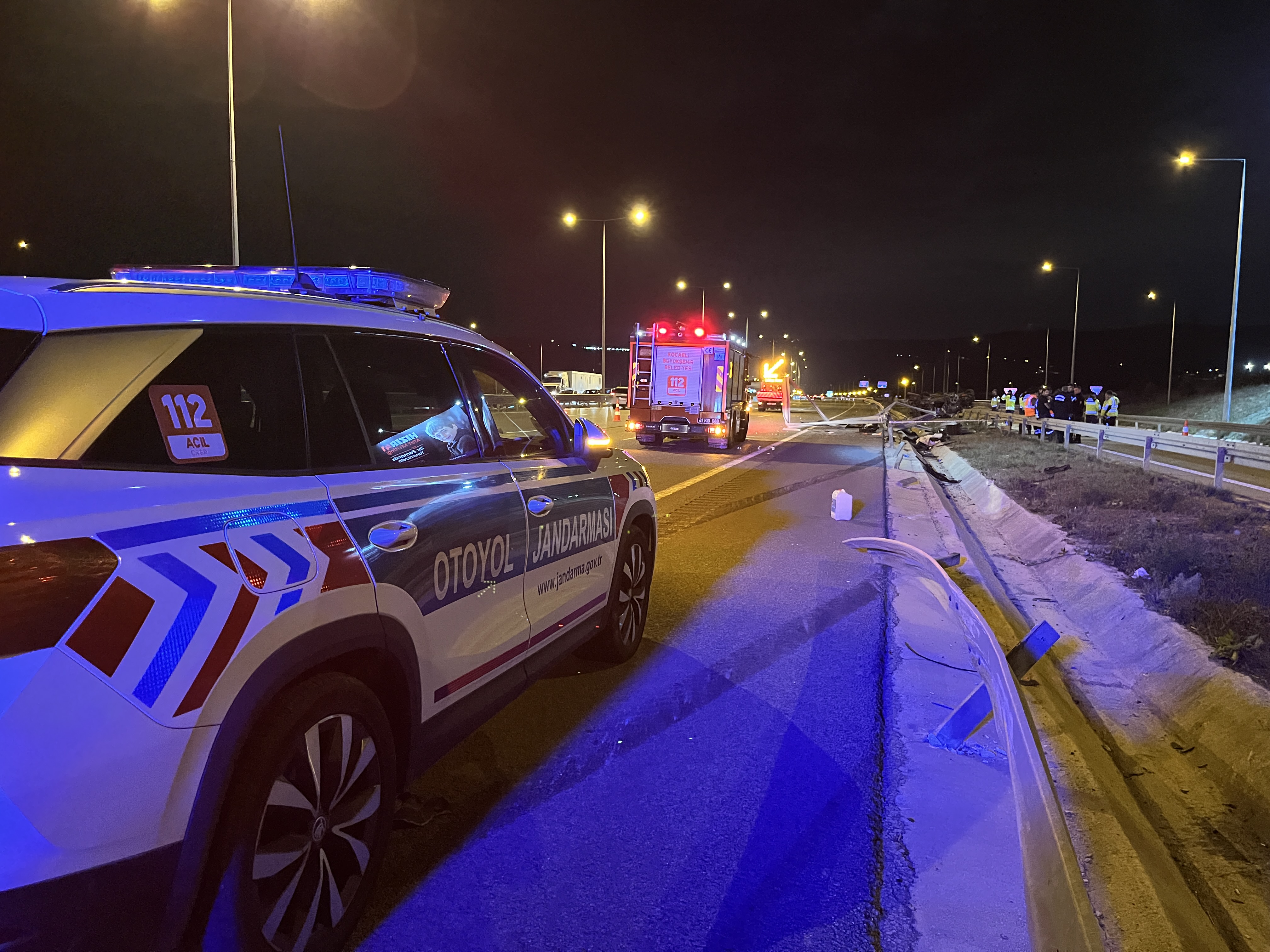 Kuzey Marmara’da otomobil ile cip çarpıştı; 2 ölü, 5 yaralı  - Görsel 8