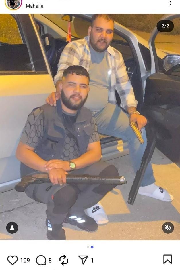 ANKARA - Sosyal medyada silahlı paylaşım yapan 23 şüpheli yakalandı - Görsel 4