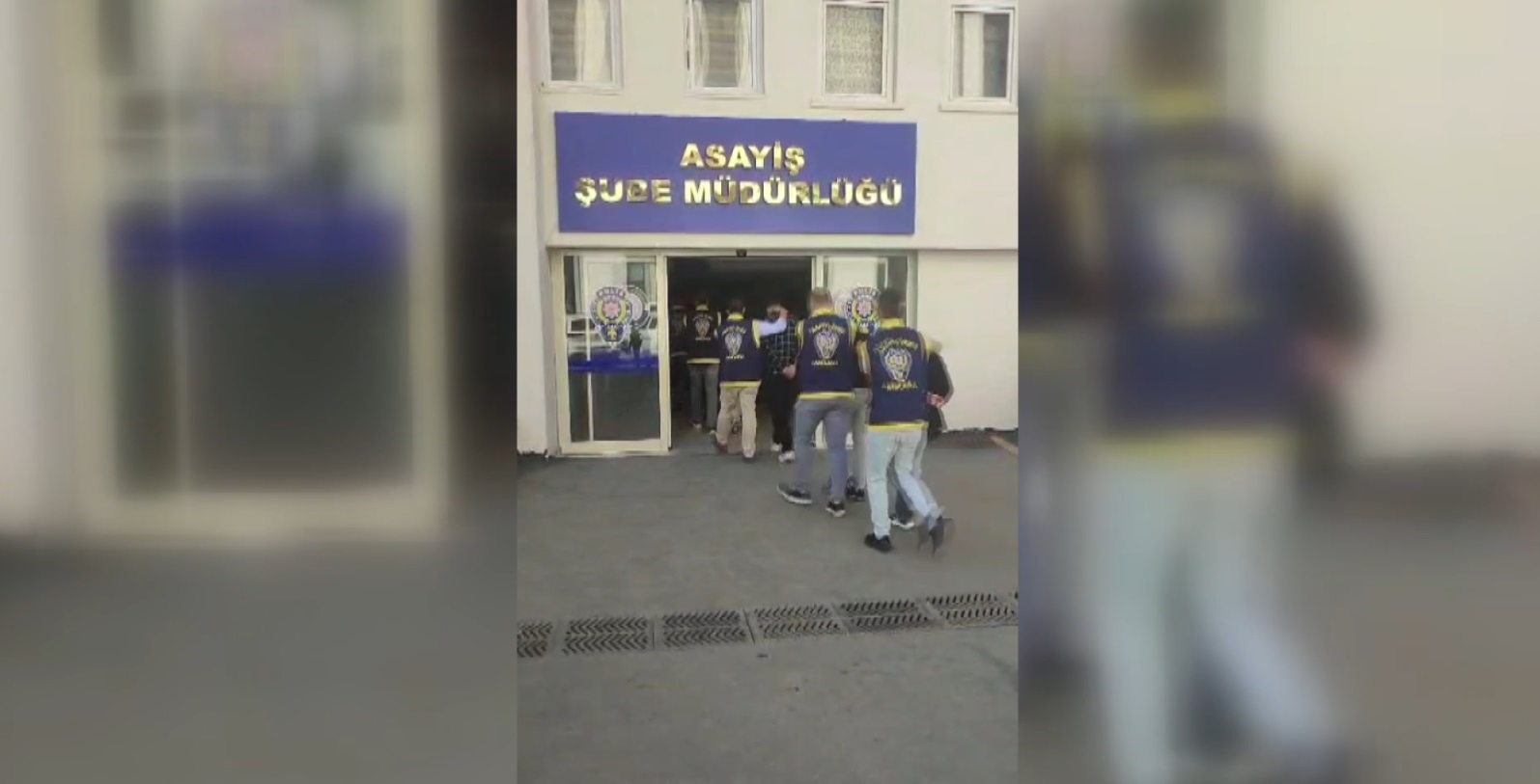 ANKARA - Sosyal medyada silahlı paylaşım yapan 23 şüpheli yakalandı - Görsel 7