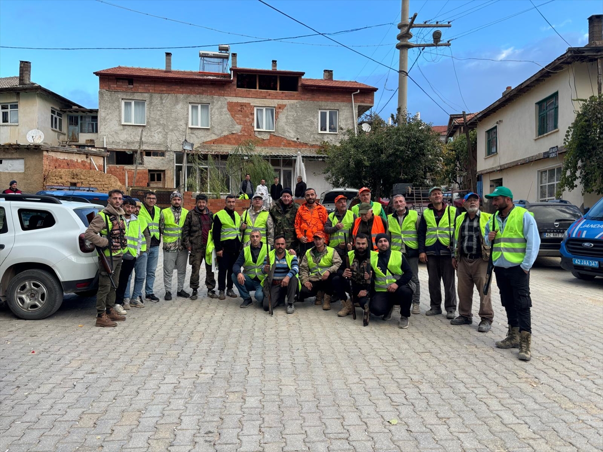 Konya'nın Hüyük ilçesinde  sürek   avında   40 domuz avlandı - Görsel 1