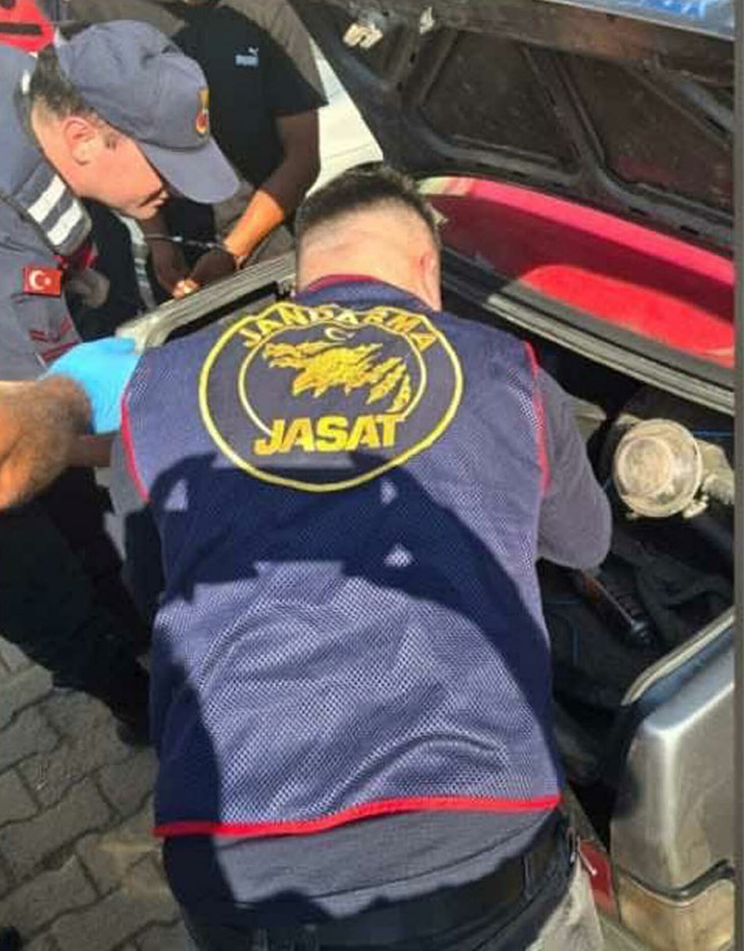 Gündüzleri çobanlık, geceleri de hırsızlık yapıyorlardı ; 9 tutuklama - Görsel 7