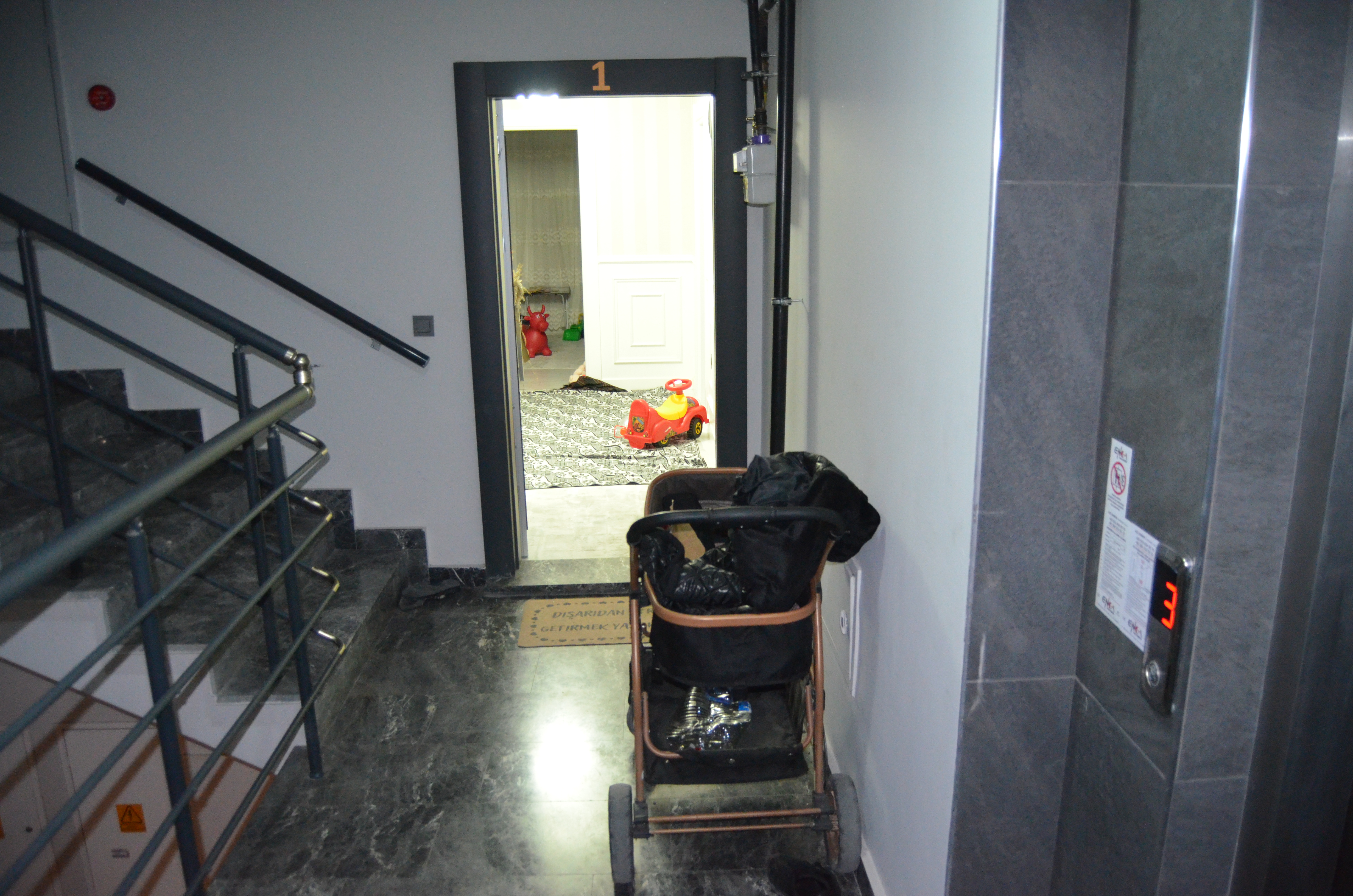 Aksaray'da Evde gazdan zehirlenen anne ve oğlu yaşamını yitirdi  - Görsel 1