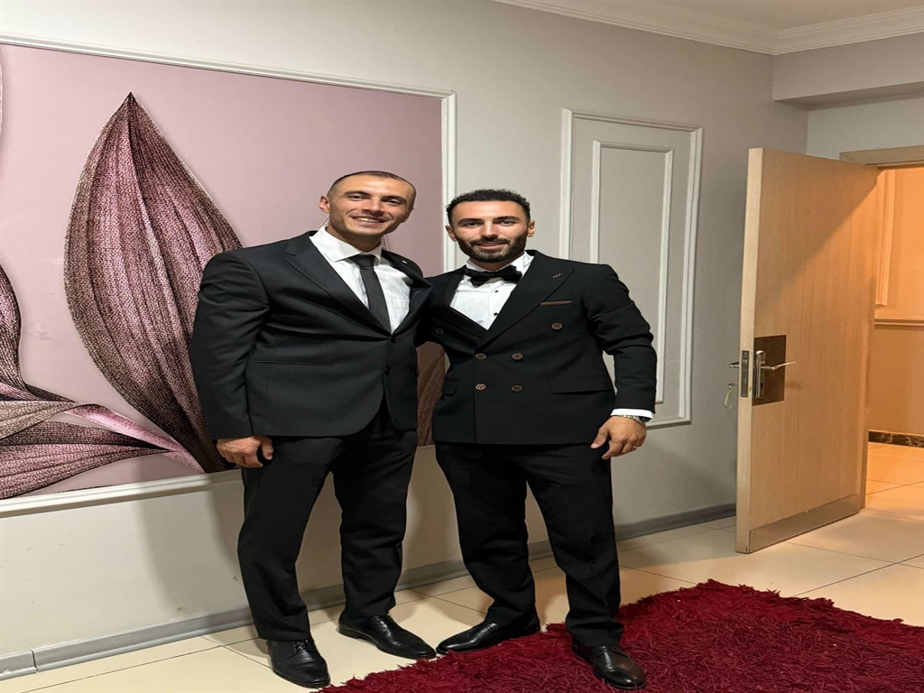 İzmirde Otomobil gasbetti, 2 kişiyi öldürüp, 2'si polis 7 kişiyi yaraladı; çatışmada etkisiz hale getirild - Görsel 3